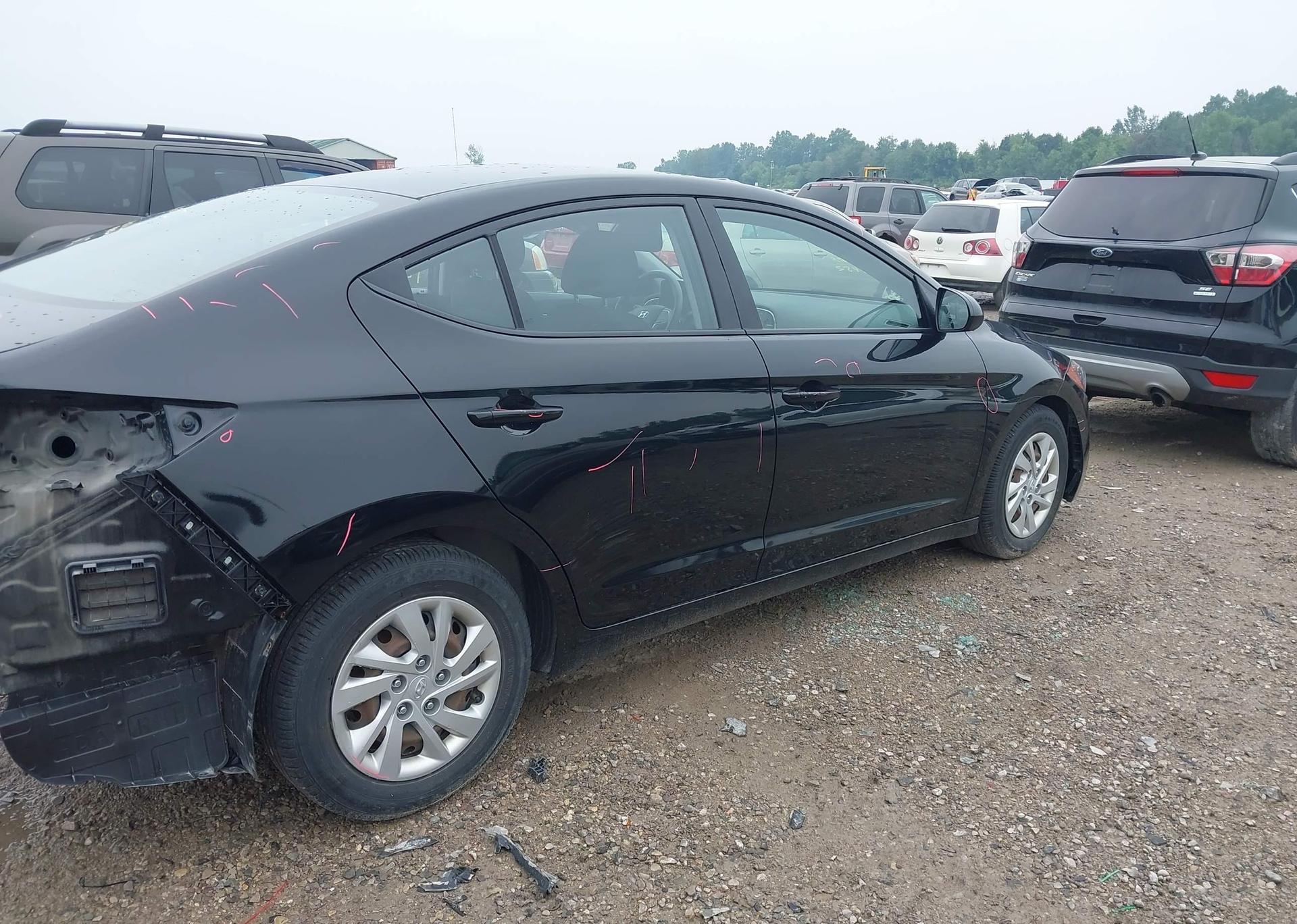 2018 HYUNDAI ELANTRA LE