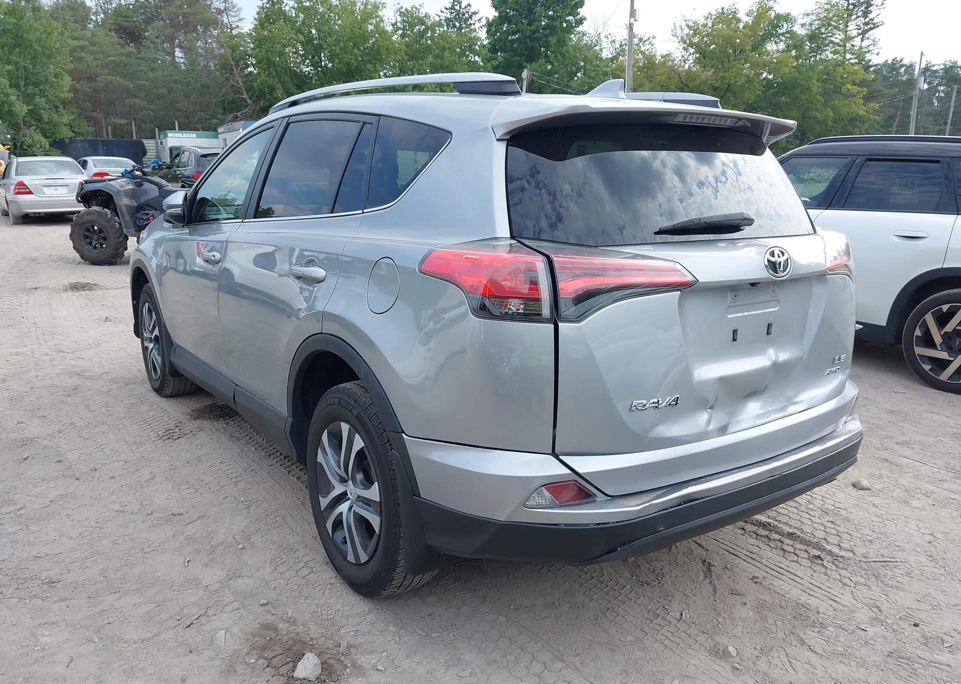 2017 TOYOTA RAV4 LE