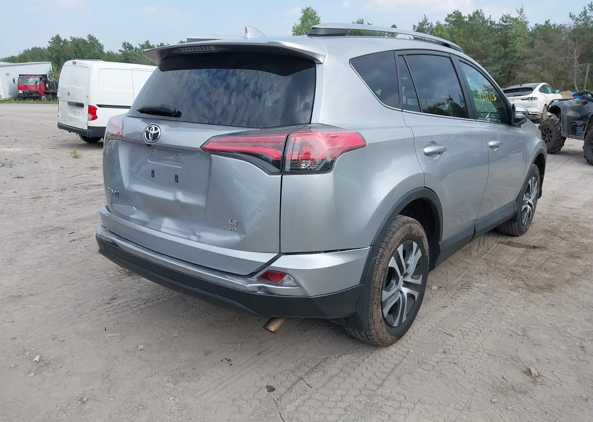 2017 TOYOTA RAV4 LE