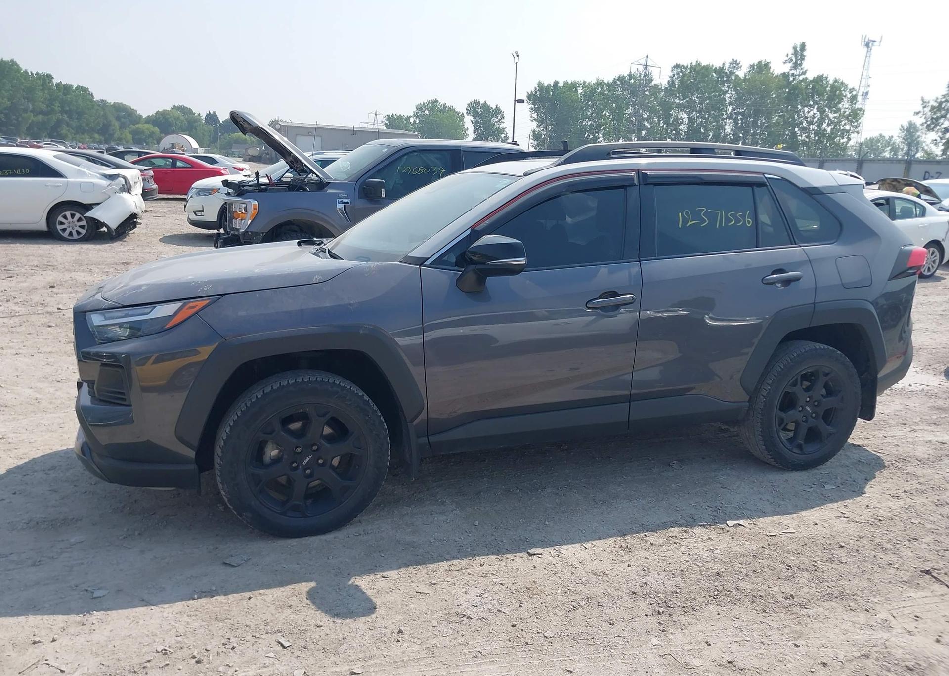 2022 TOYOTA RAV4 TRAIL