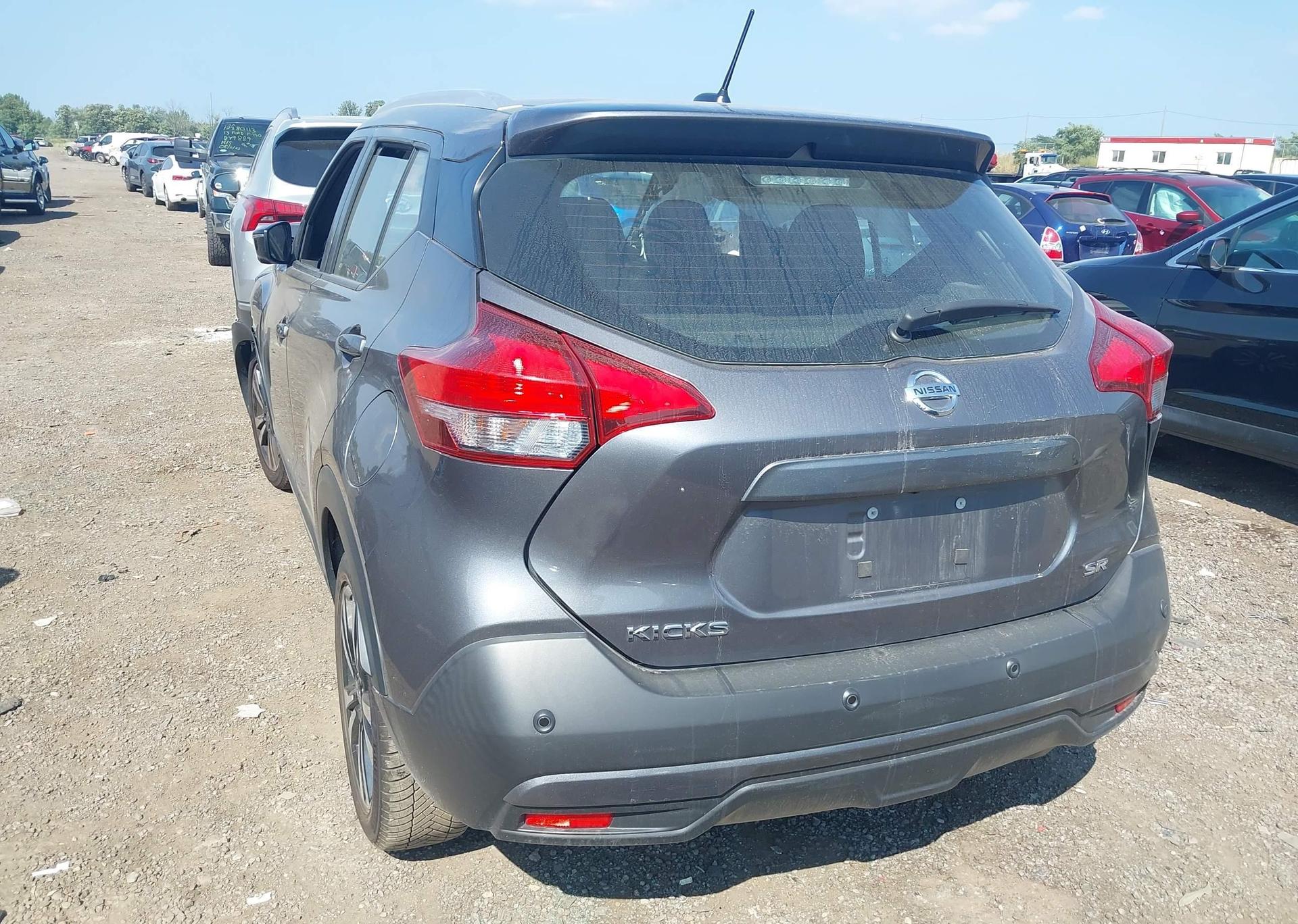 2020 NISSAN KICKS SR