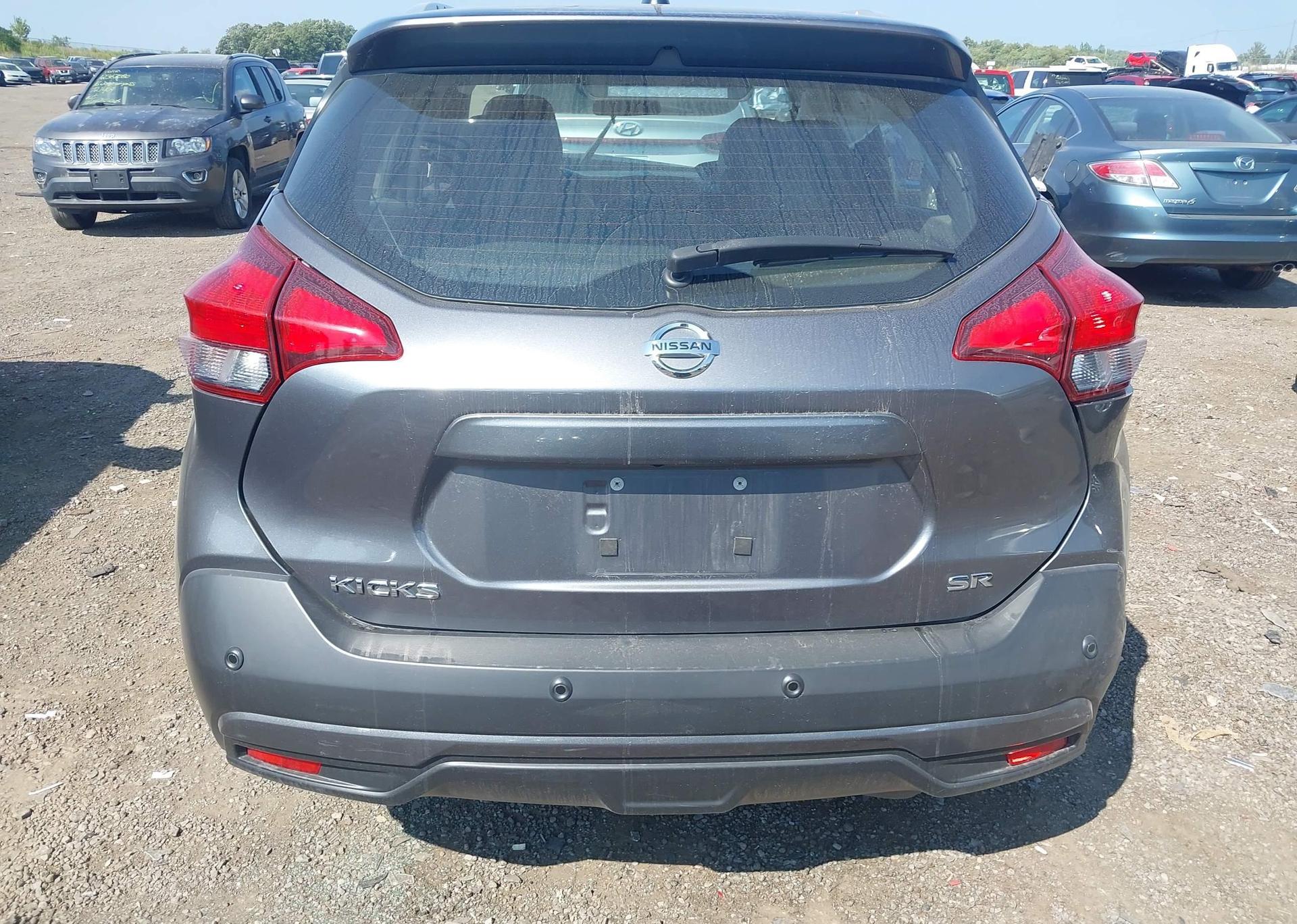 2020 NISSAN KICKS SR