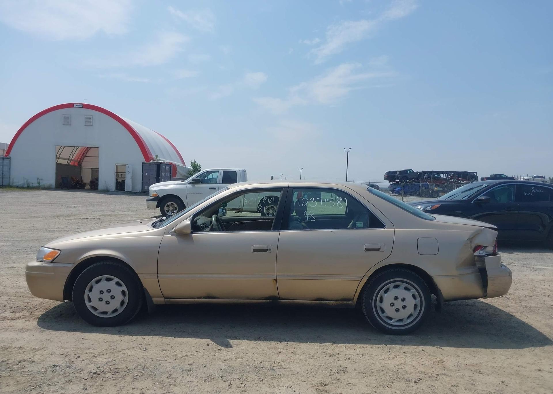 1998 TOYOTA CAMRY CE