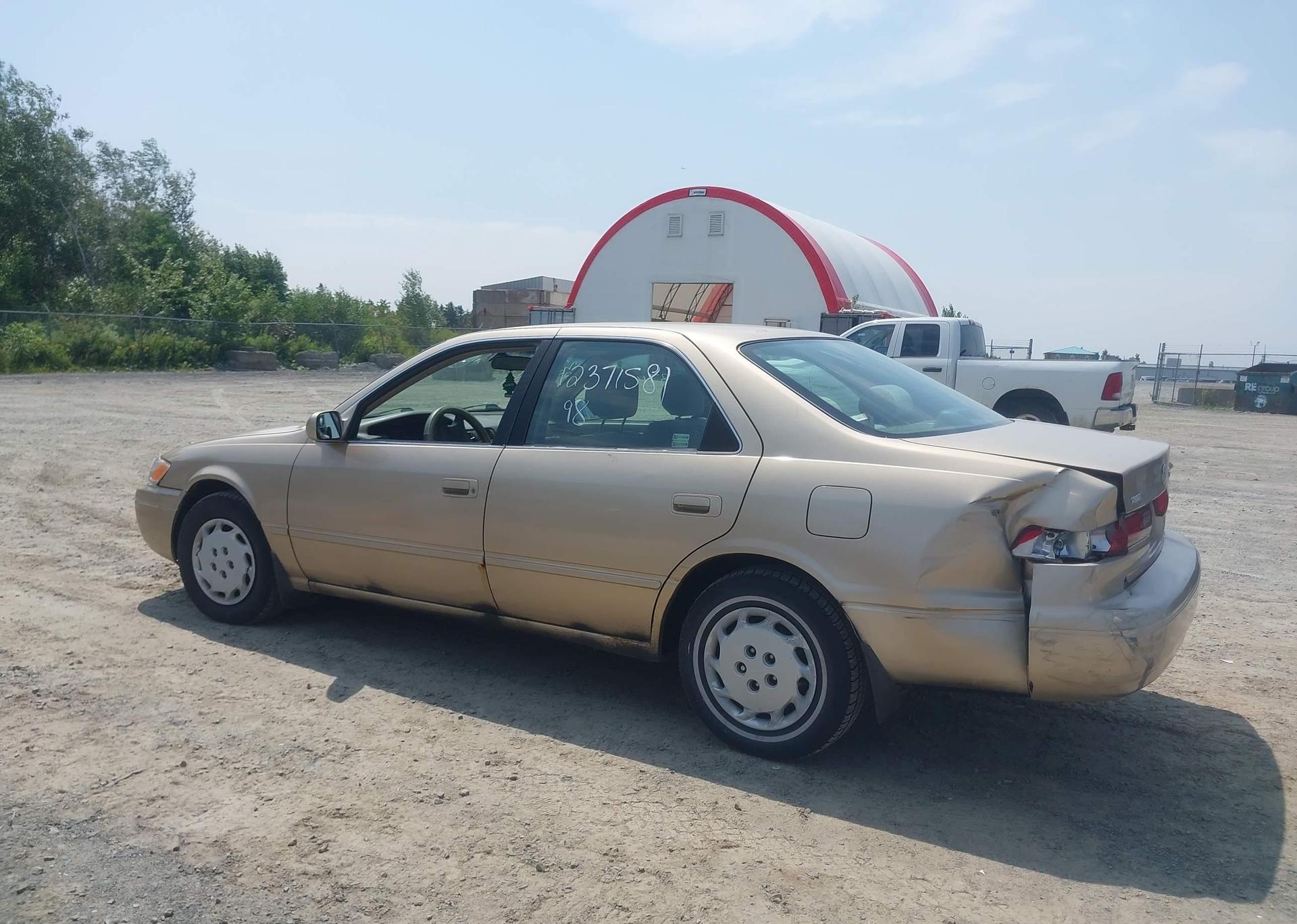 1998 TOYOTA CAMRY CE