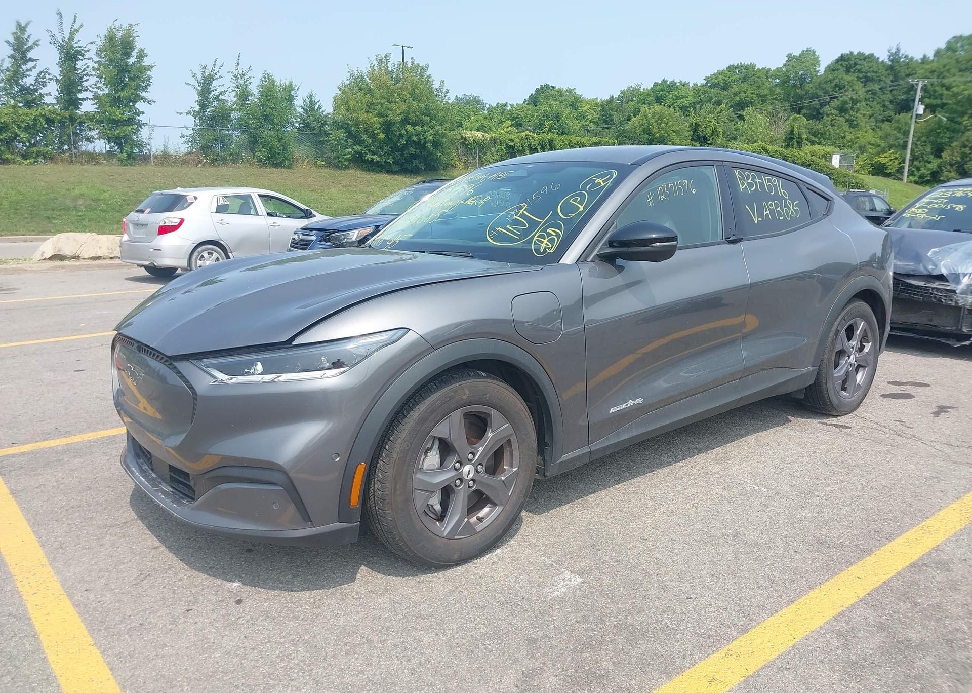 2023 FORD MUSTANG MACH-E SELECT