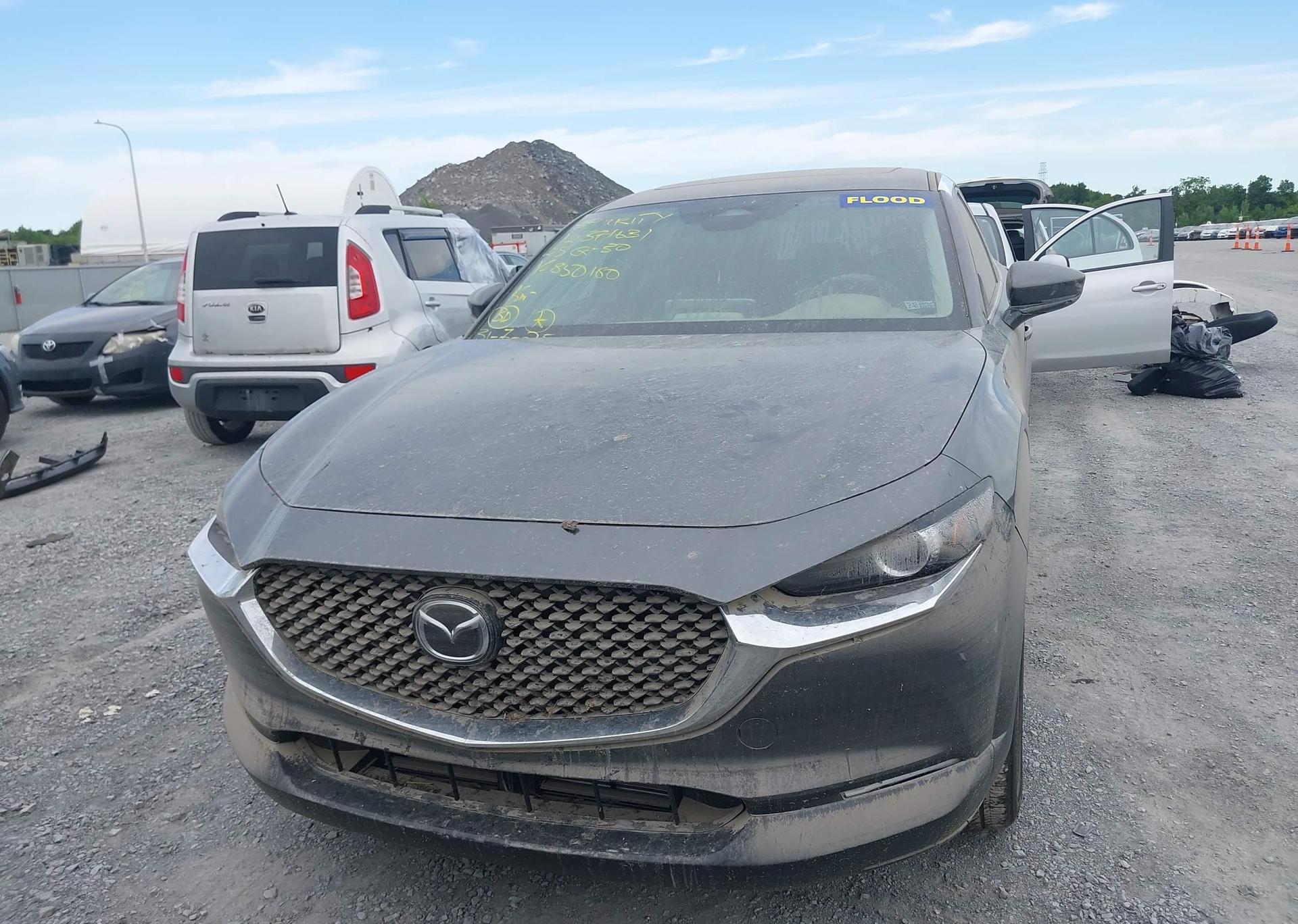 2025 MAZDA CX-30 GS