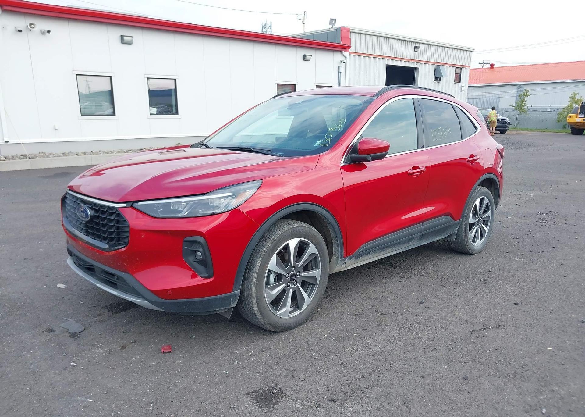 2024 FORD ESCAPE PLATINUM