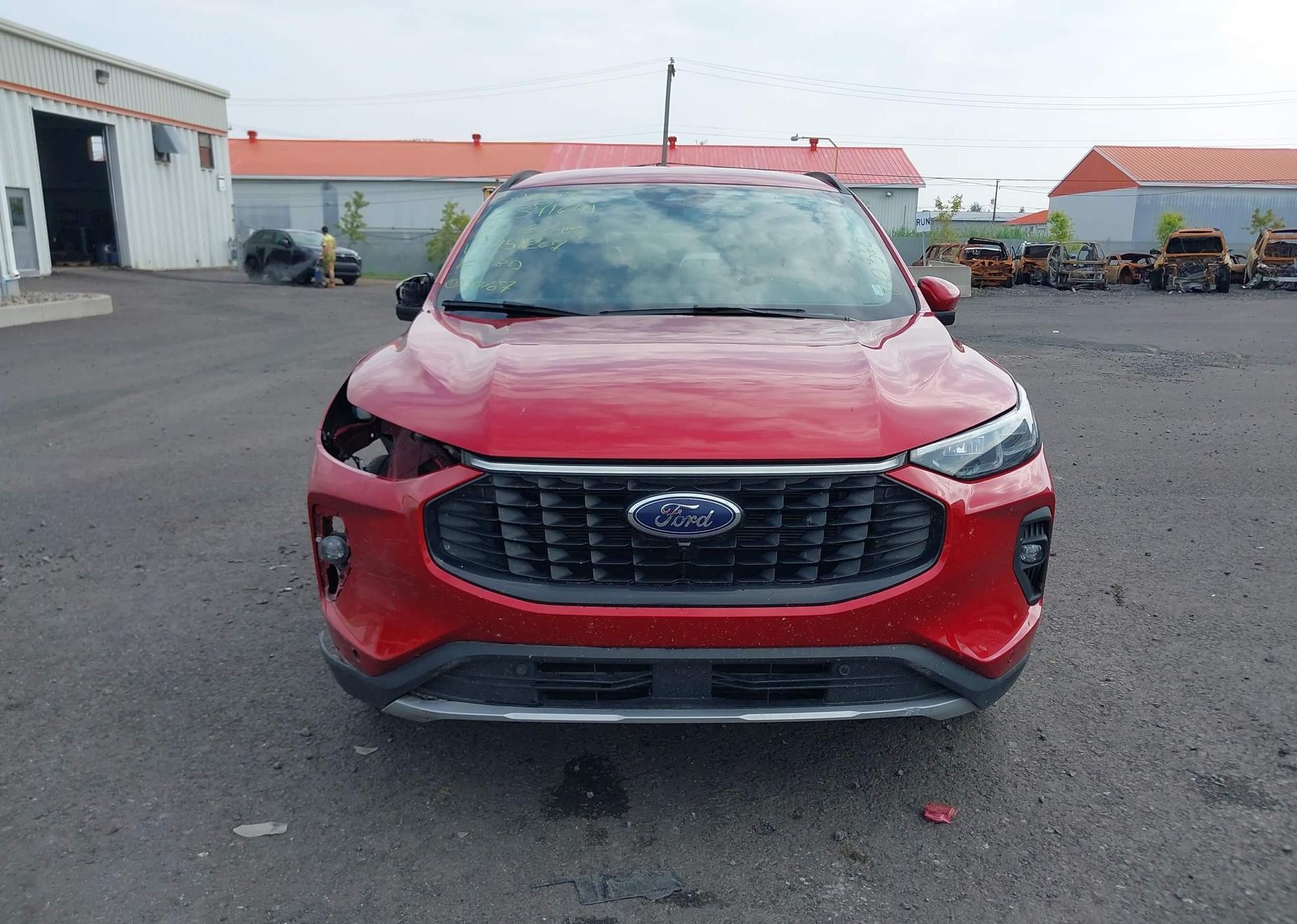 2024 FORD ESCAPE PLATINUM