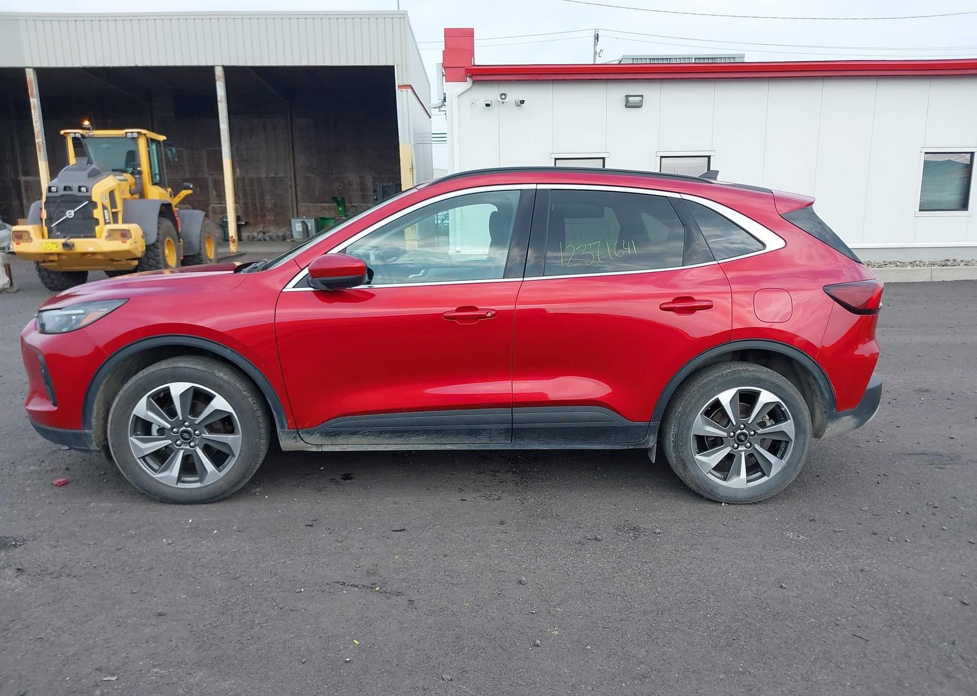 2024 FORD ESCAPE PLATINUM
