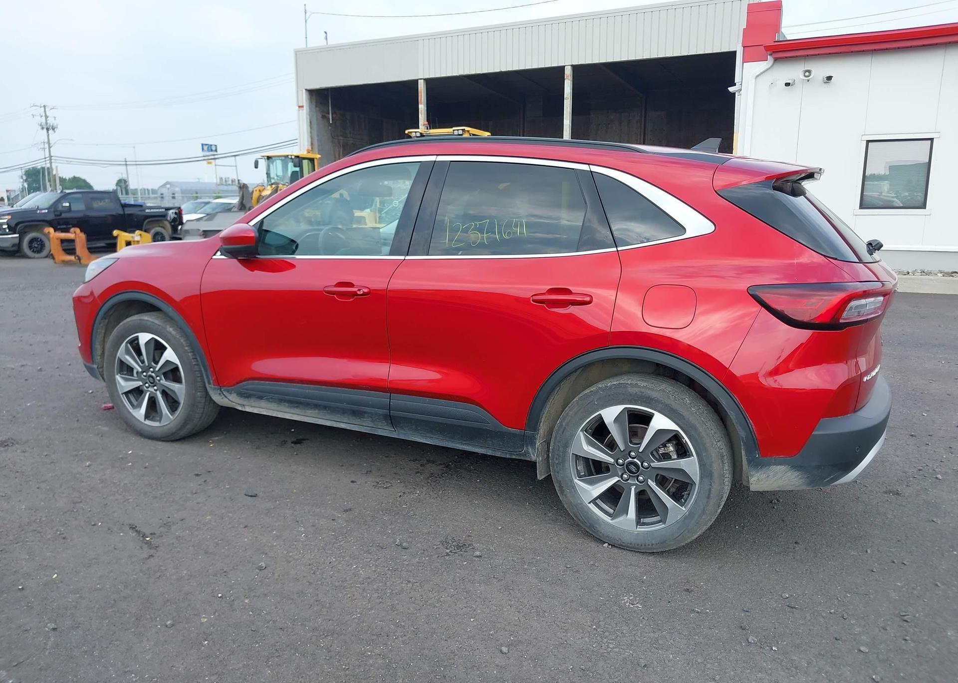 2024 FORD ESCAPE PLATINUM