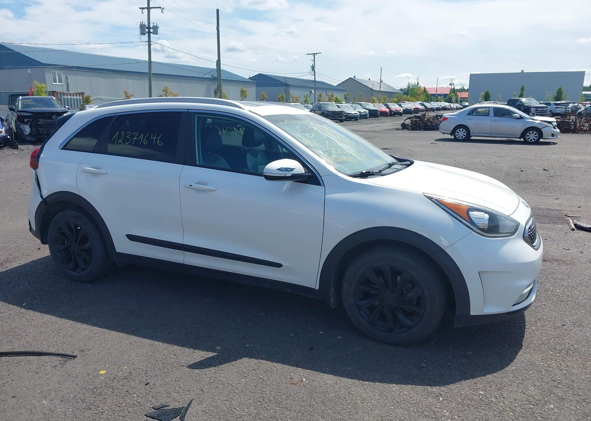 2017 KIA NIRO EX