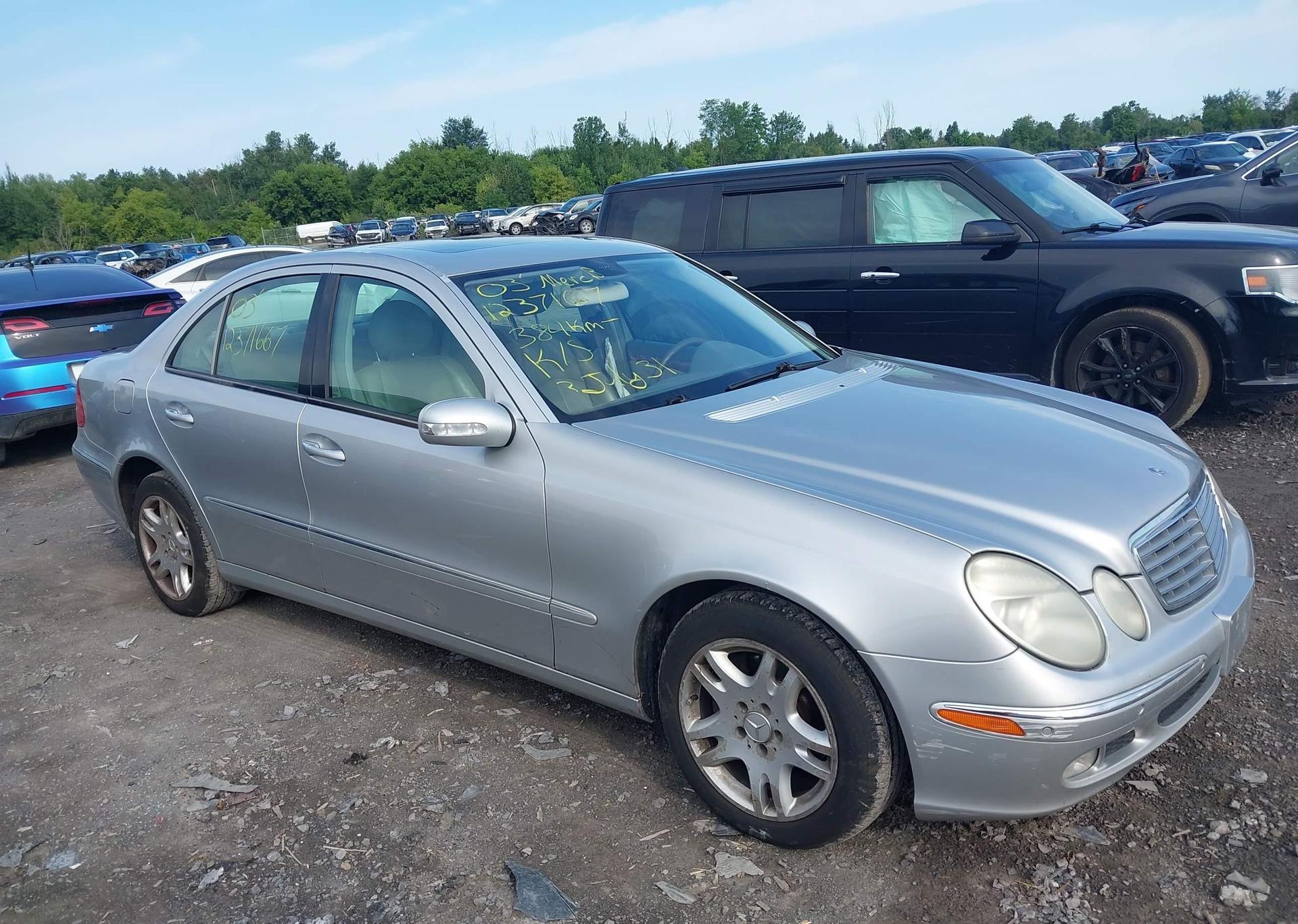 2003 MERCEDES-BENZ E 320