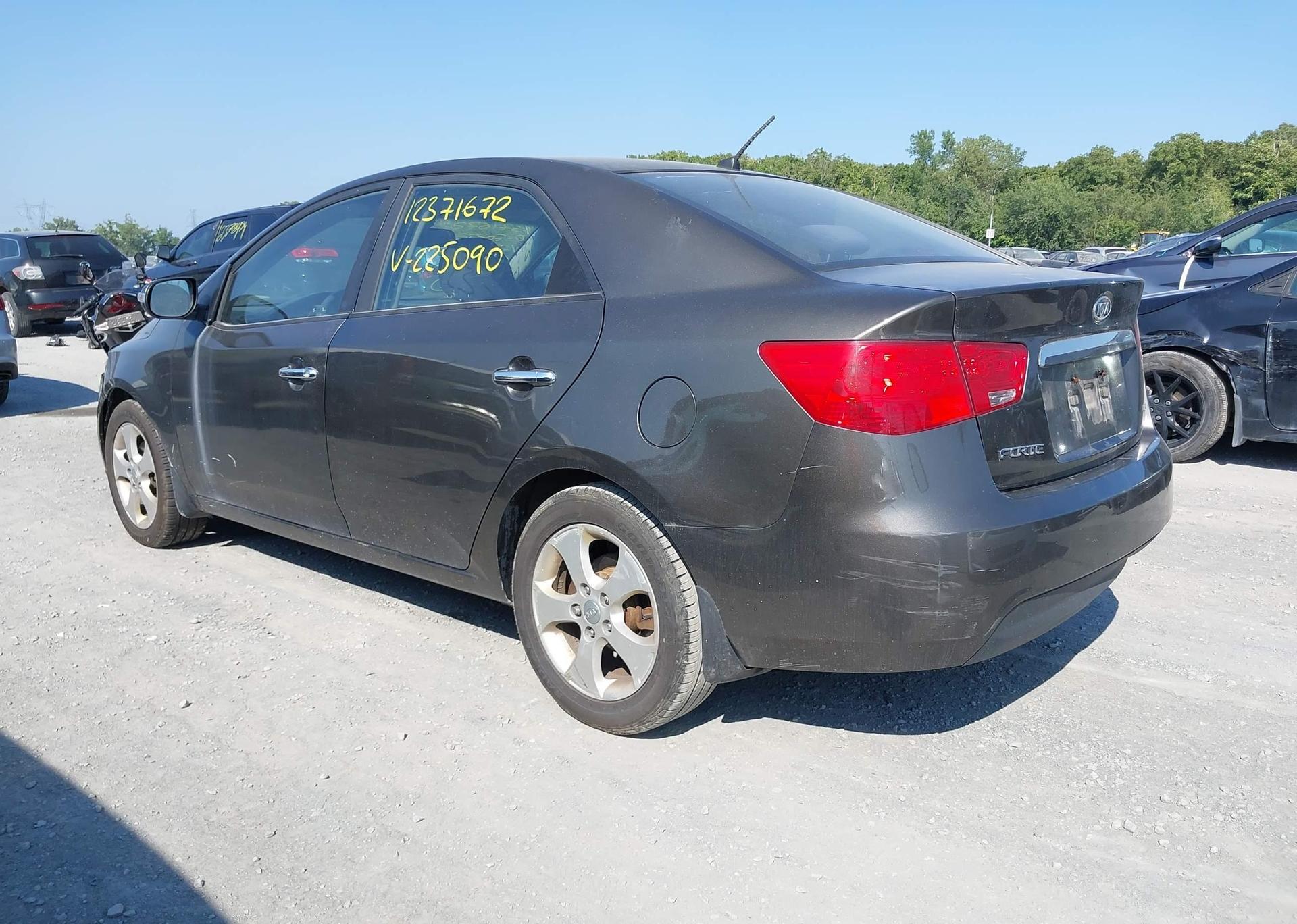 2010 KIA FORTE EX