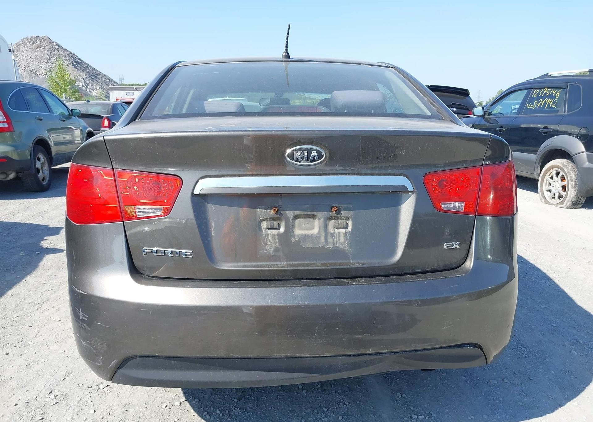 2010 KIA FORTE EX