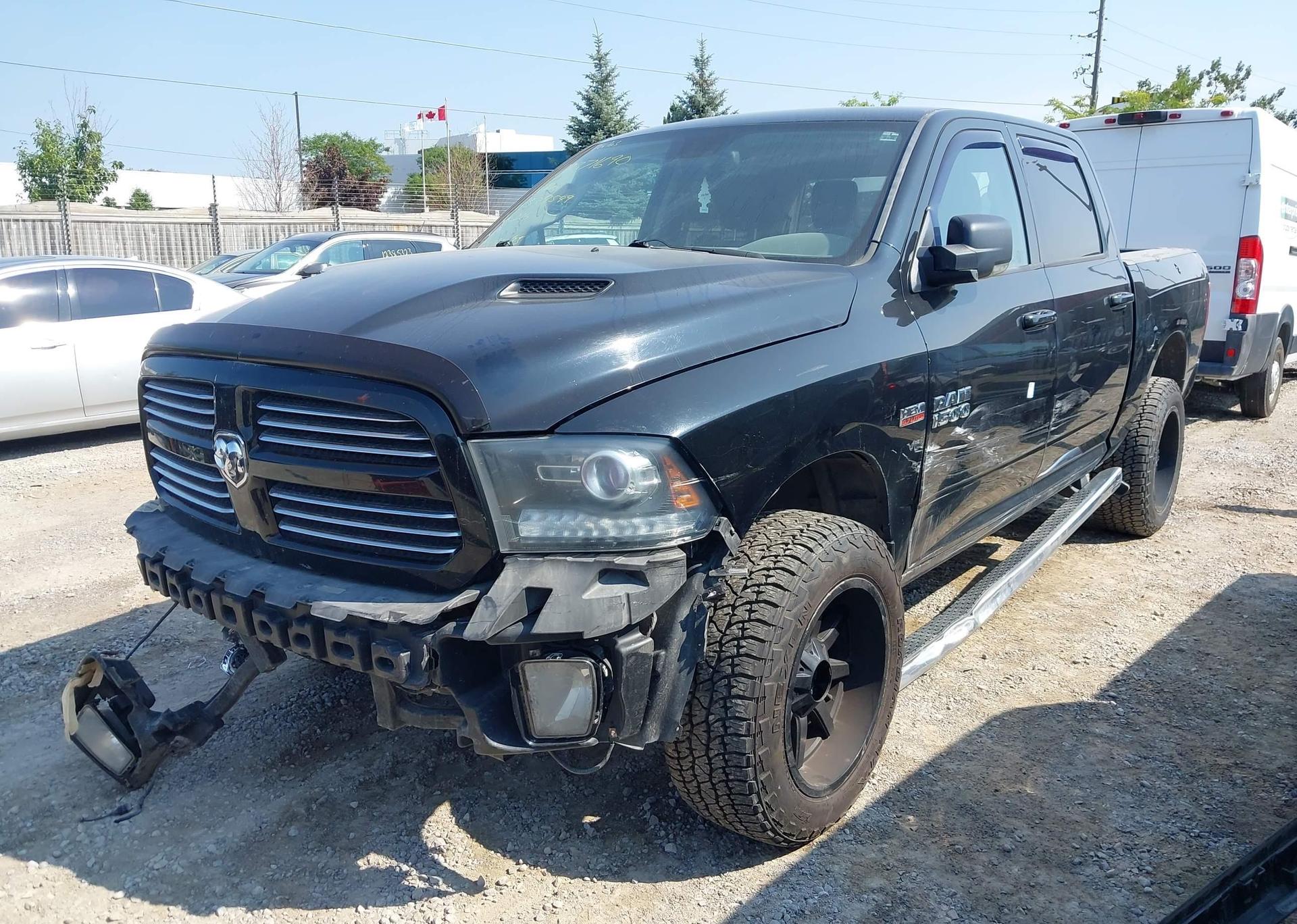 2013 RAM 1500 SPORT