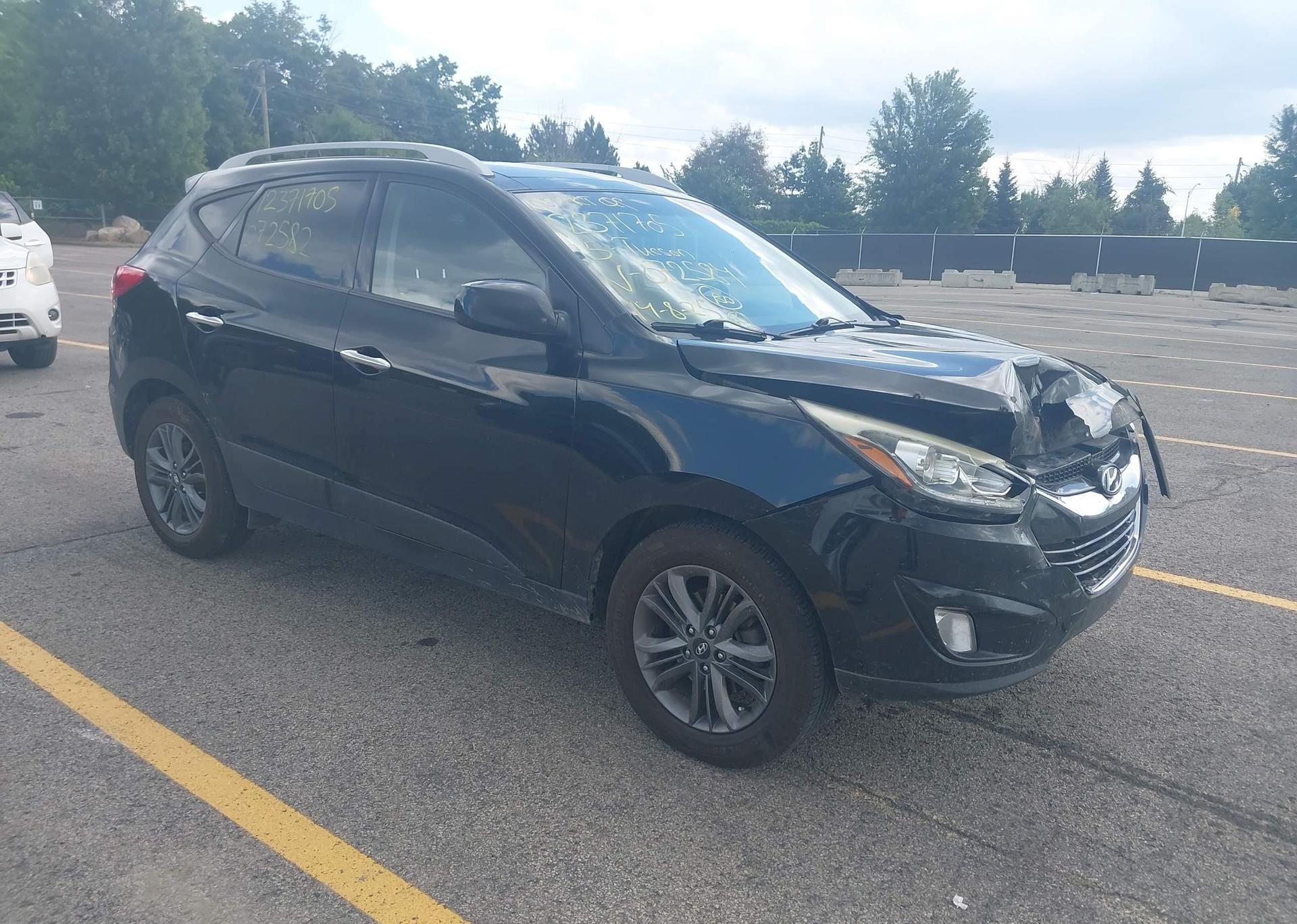 2015 HYUNDAI TUCSON