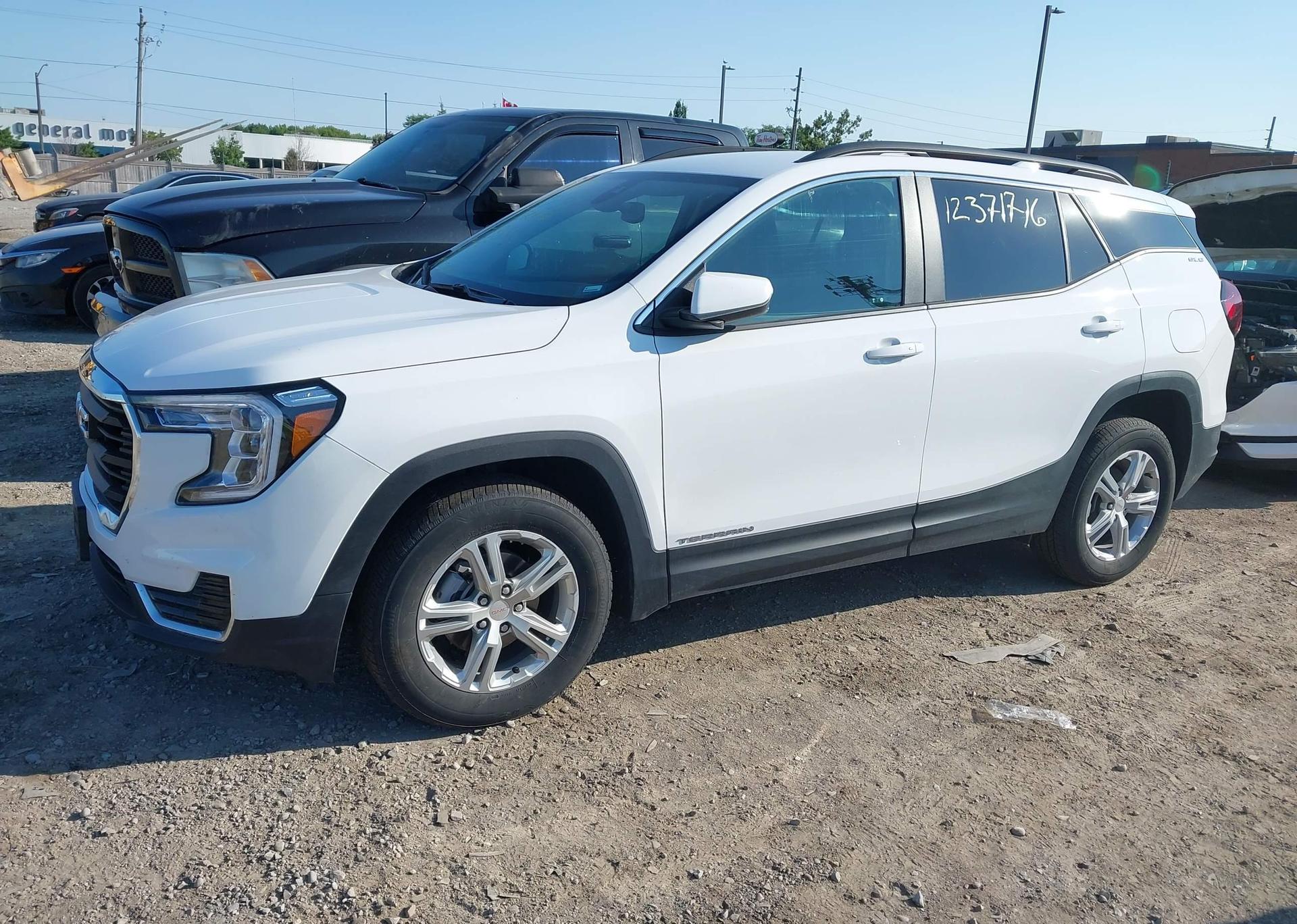 2024 GMC TERRAIN SLE