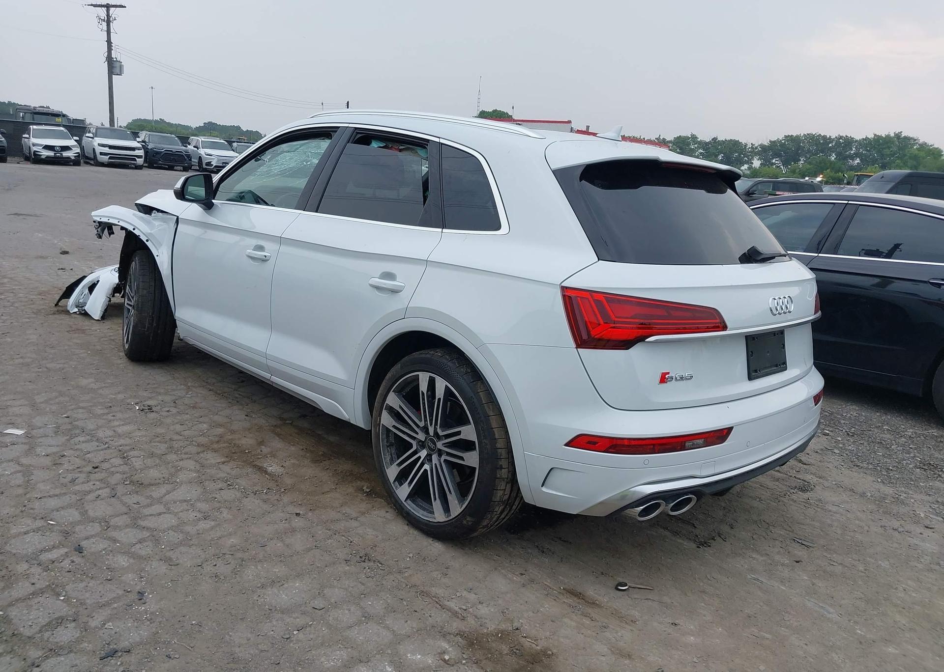 2025 AUDI SQ5
