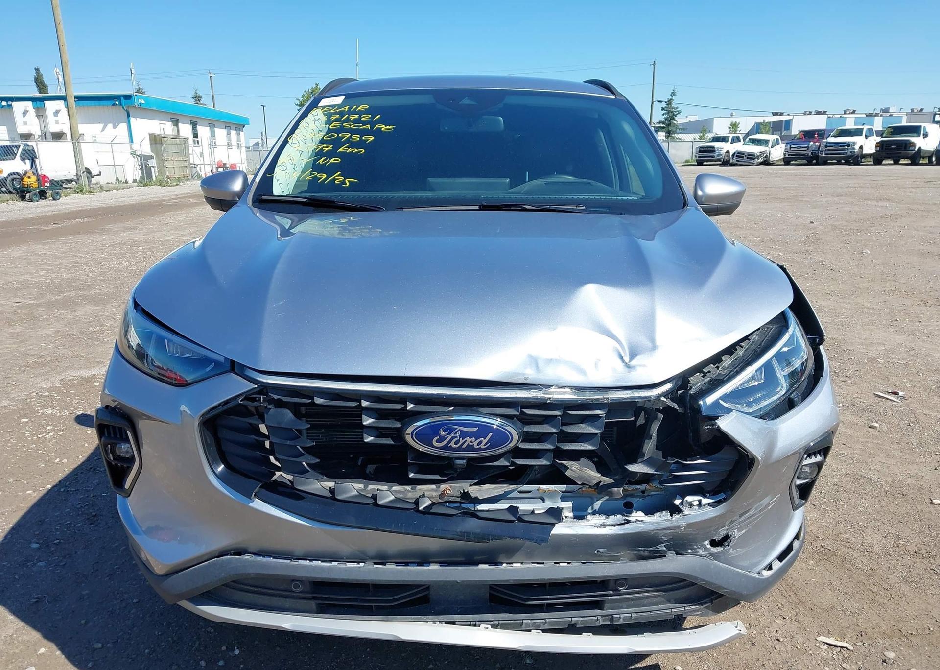 2023 FORD ESCAPE PLATINUM