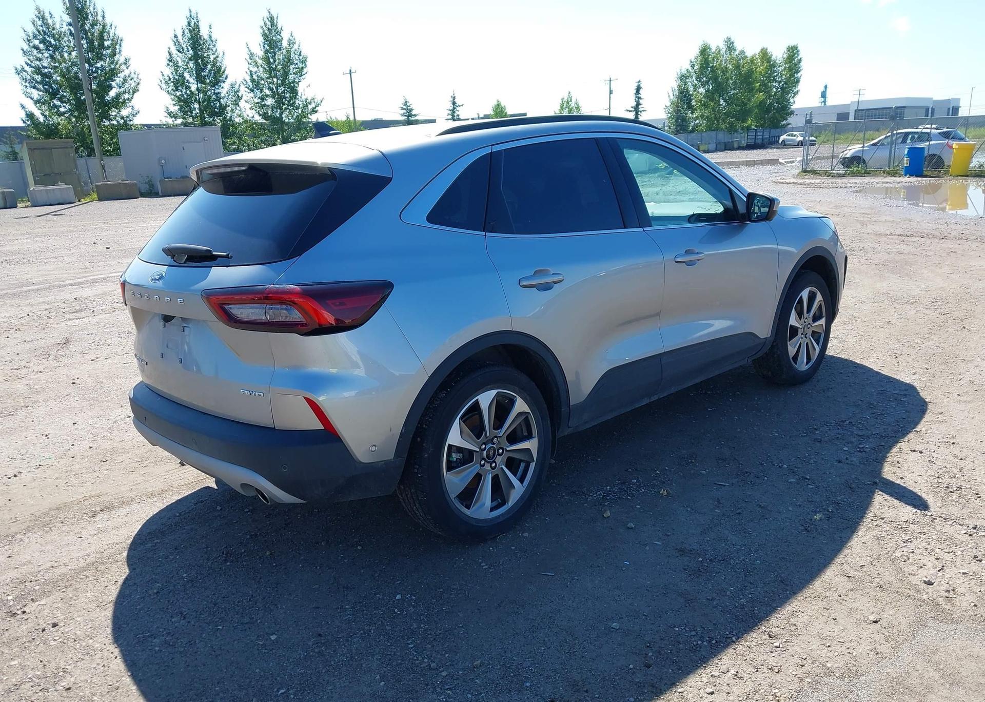 2023 FORD ESCAPE PLATINUM