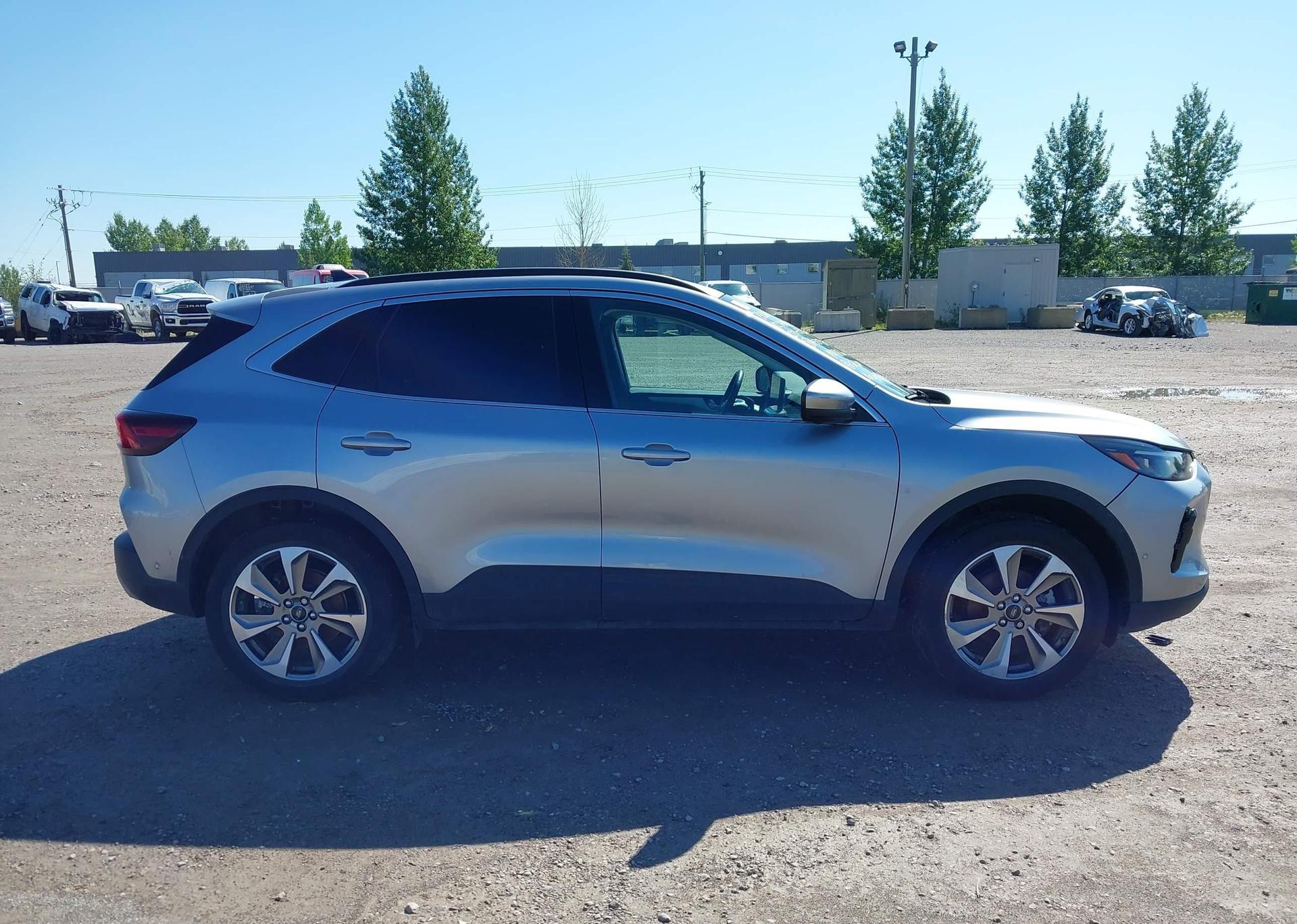 2023 FORD ESCAPE PLATINUM