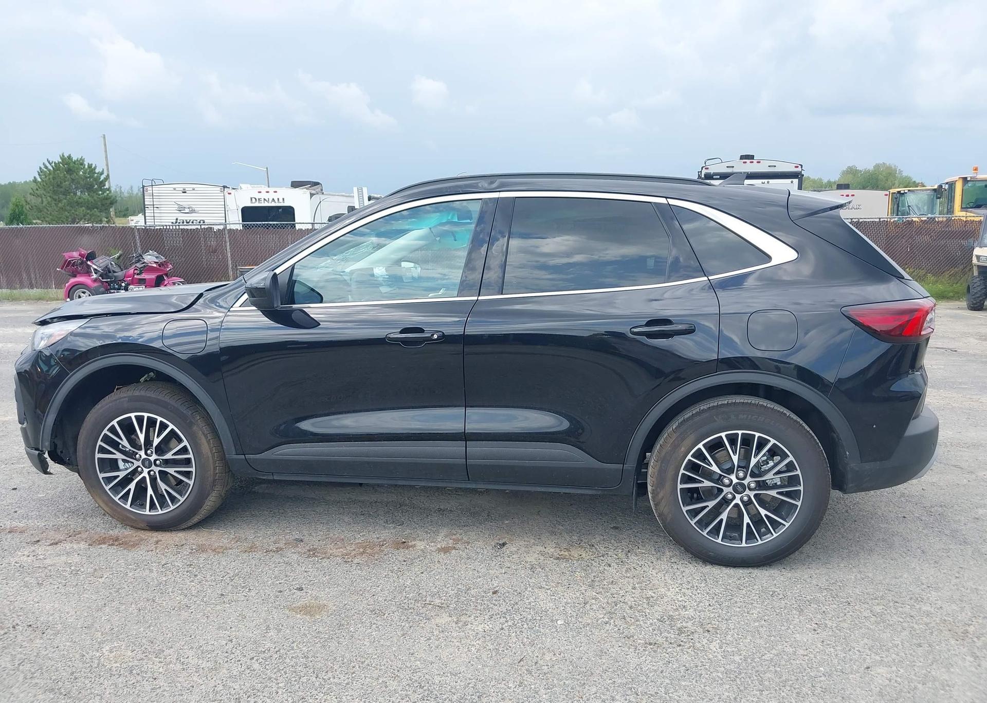 2025 FORD ESCAPE