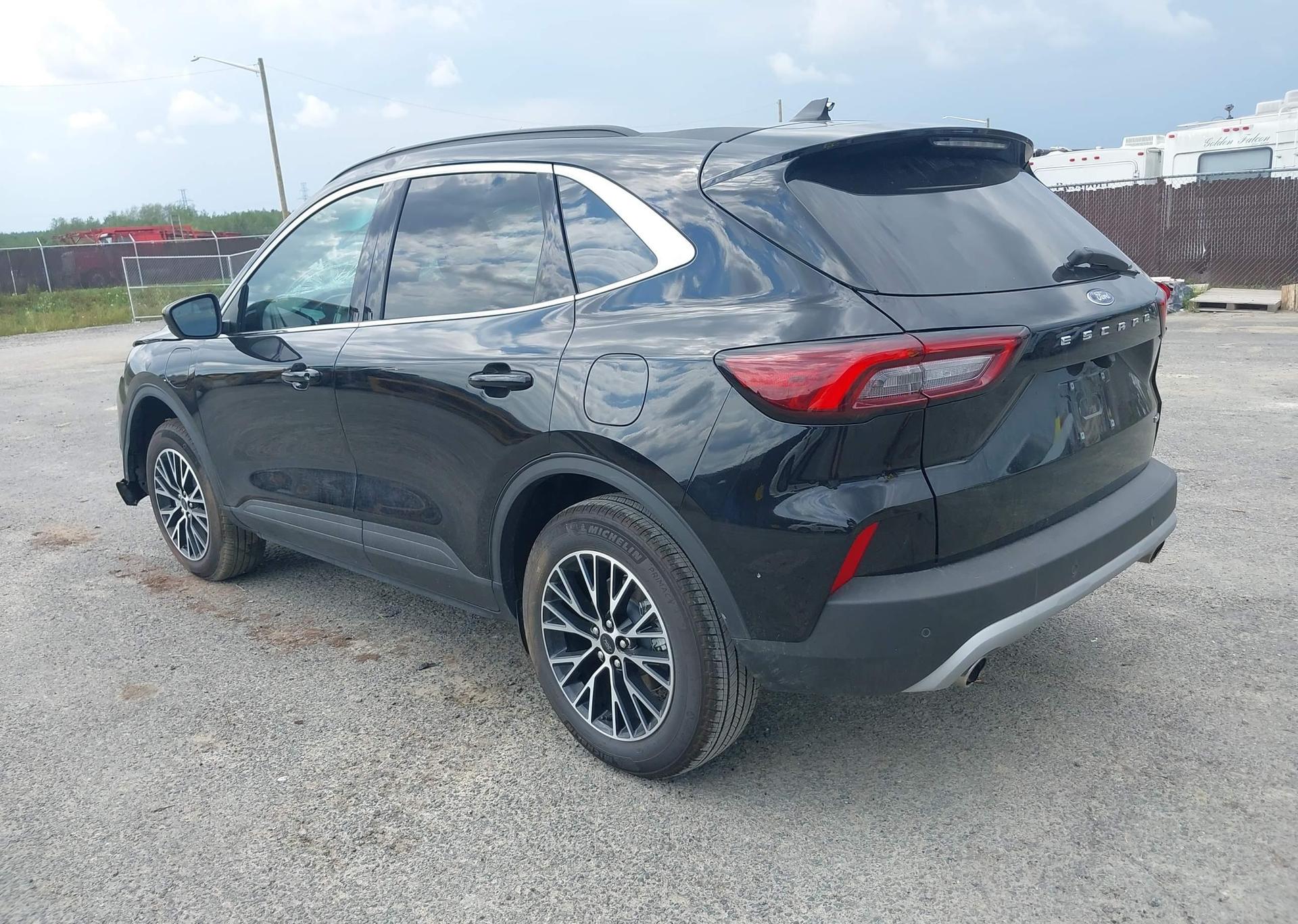 2025 FORD ESCAPE