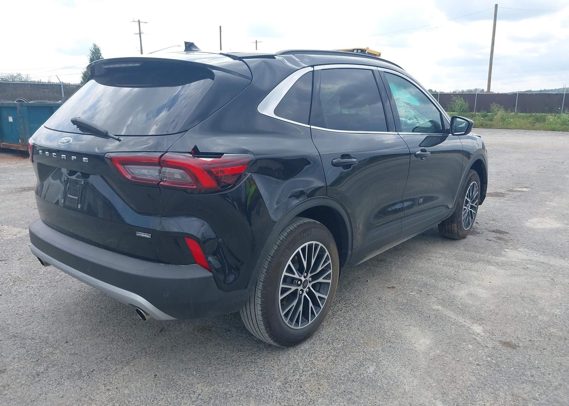 2025 FORD ESCAPE