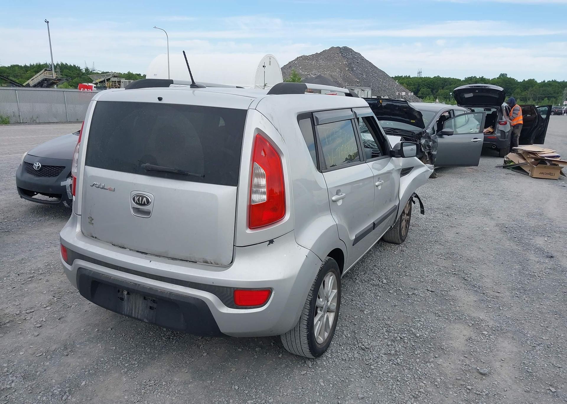 2013 KIA SOUL