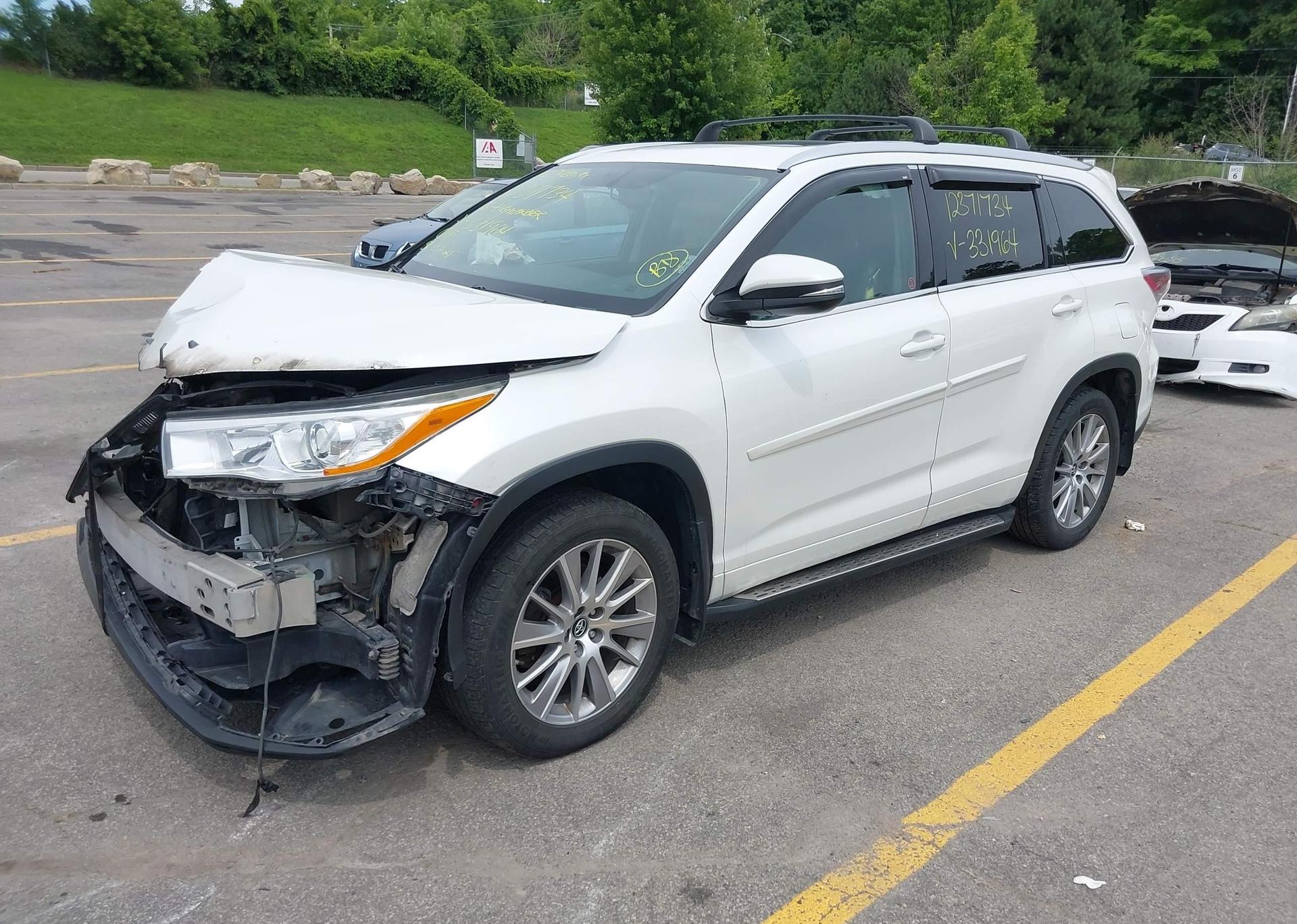 2016 TOYOTA highlander xle