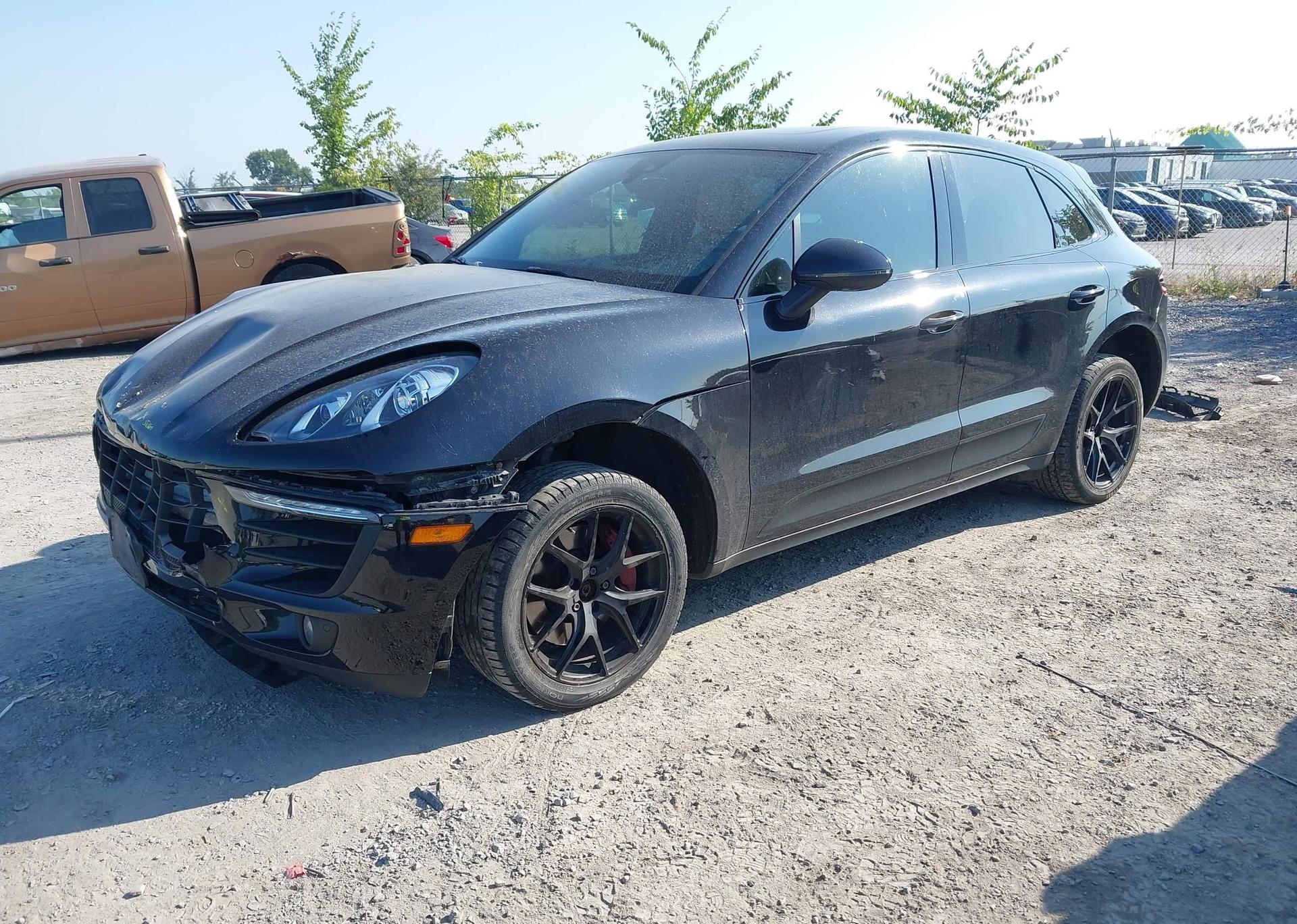2018 PORSCHE MACAN