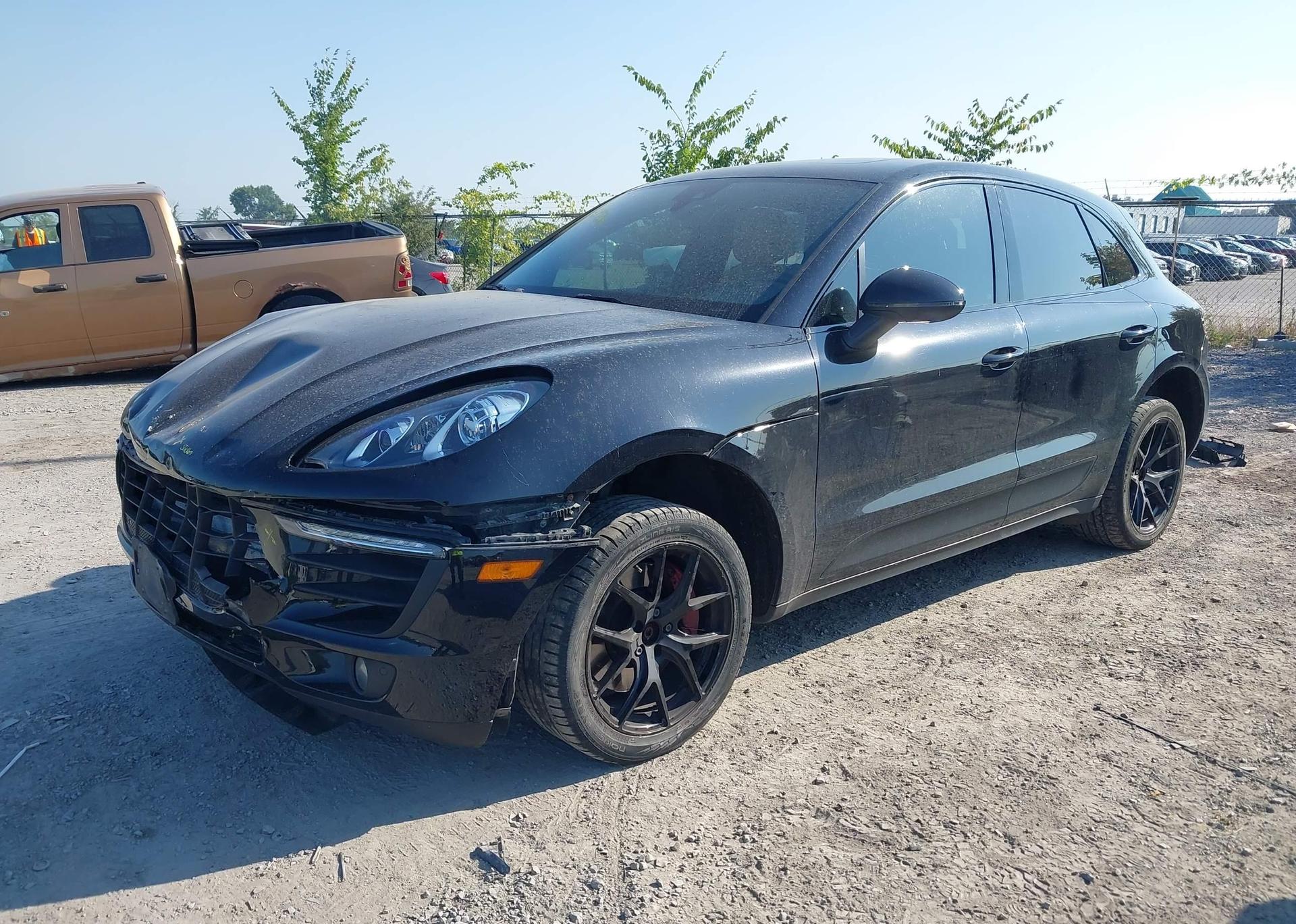 2018 PORSCHE MACAN