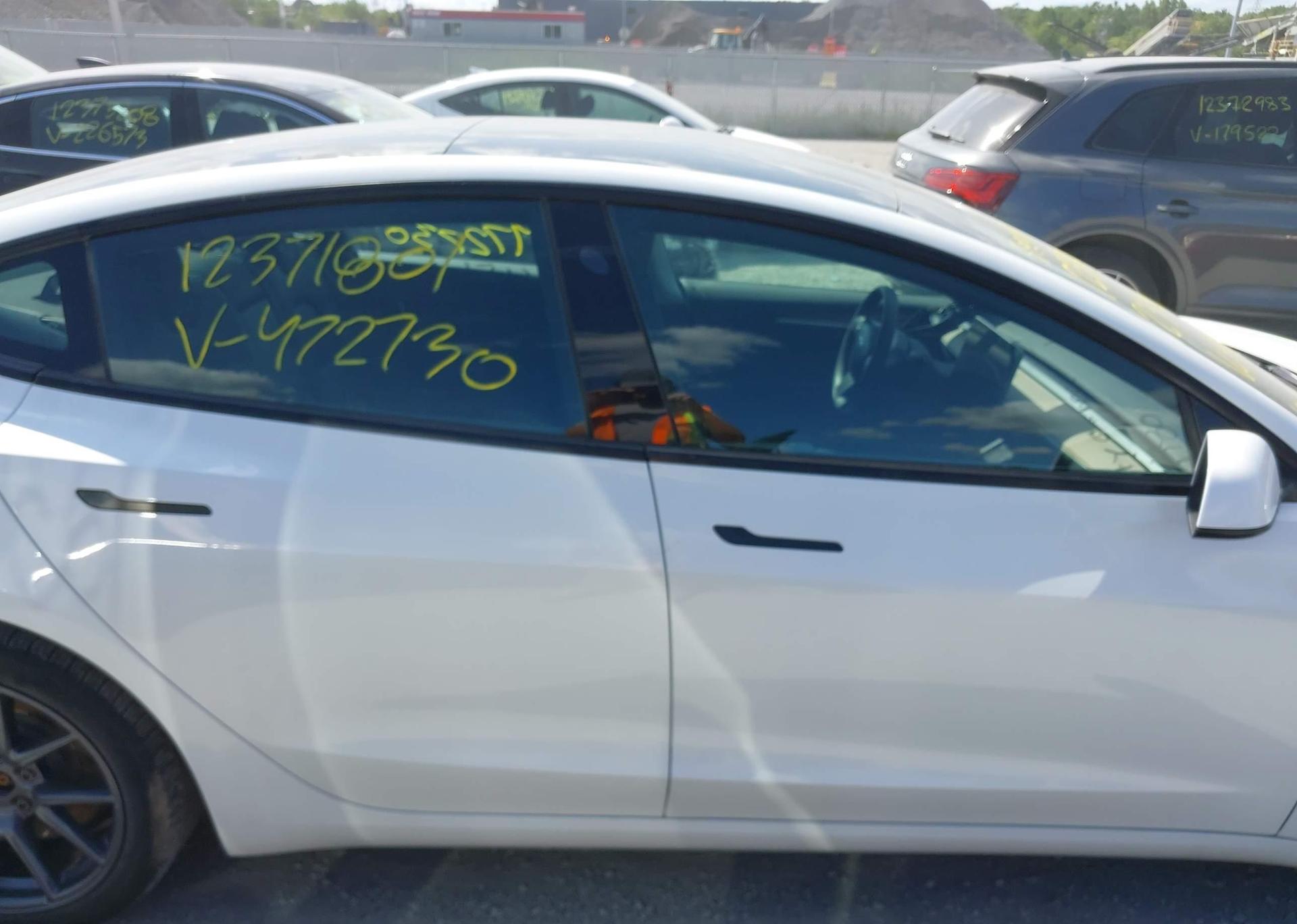 2023 TESLA MODEL 3 RWD