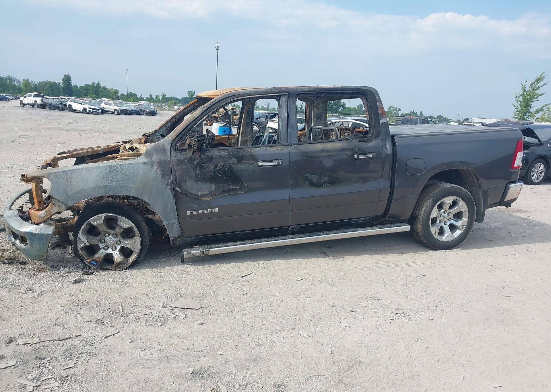 2019 RAM 1500 BIG HORN