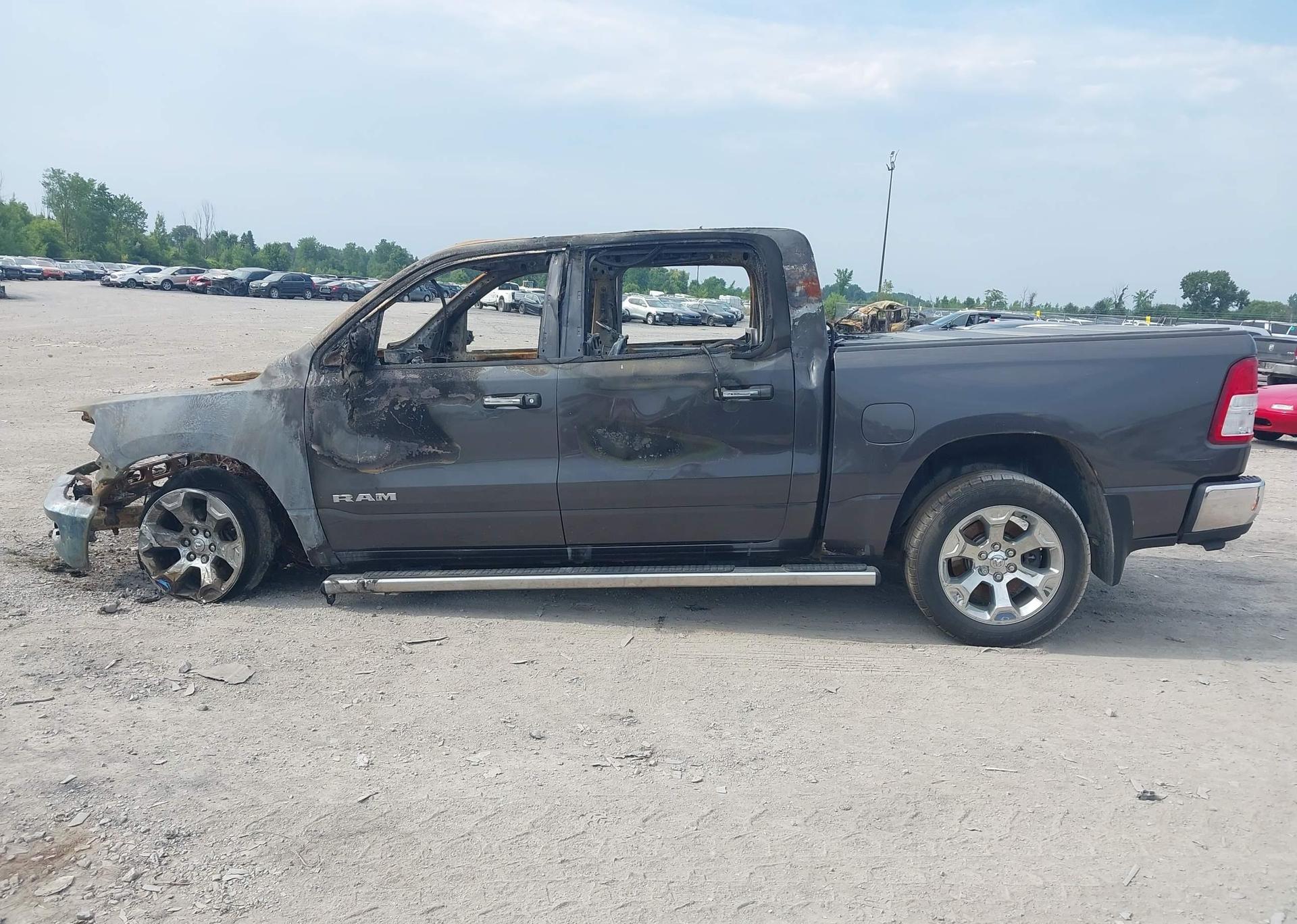 2019 RAM 1500 BIG HORN