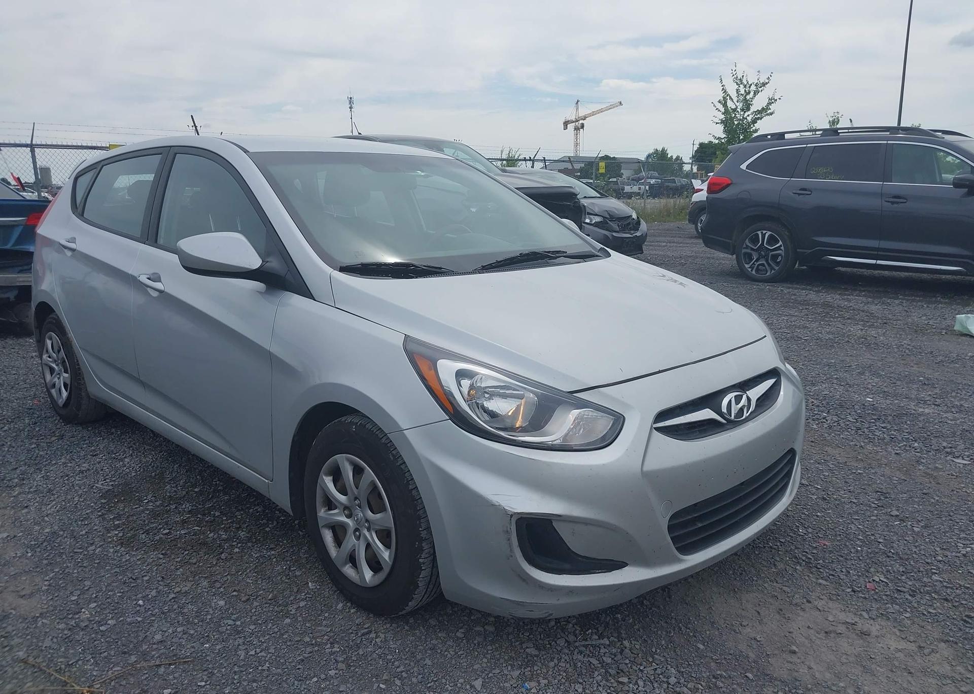 2014 HYUNDAI ACCENT GL