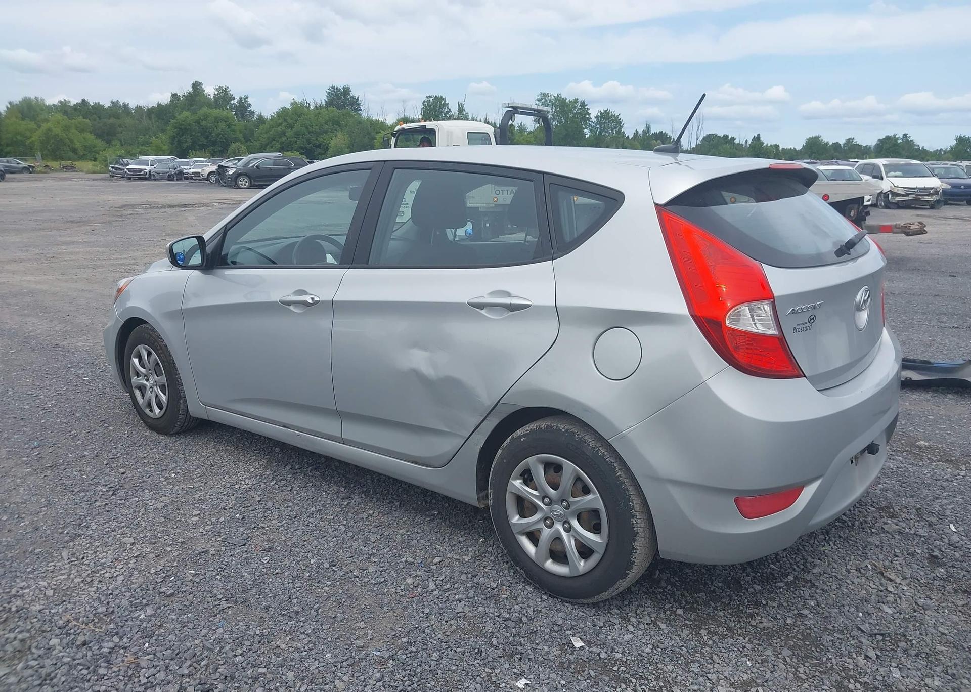 2014 HYUNDAI ACCENT GL