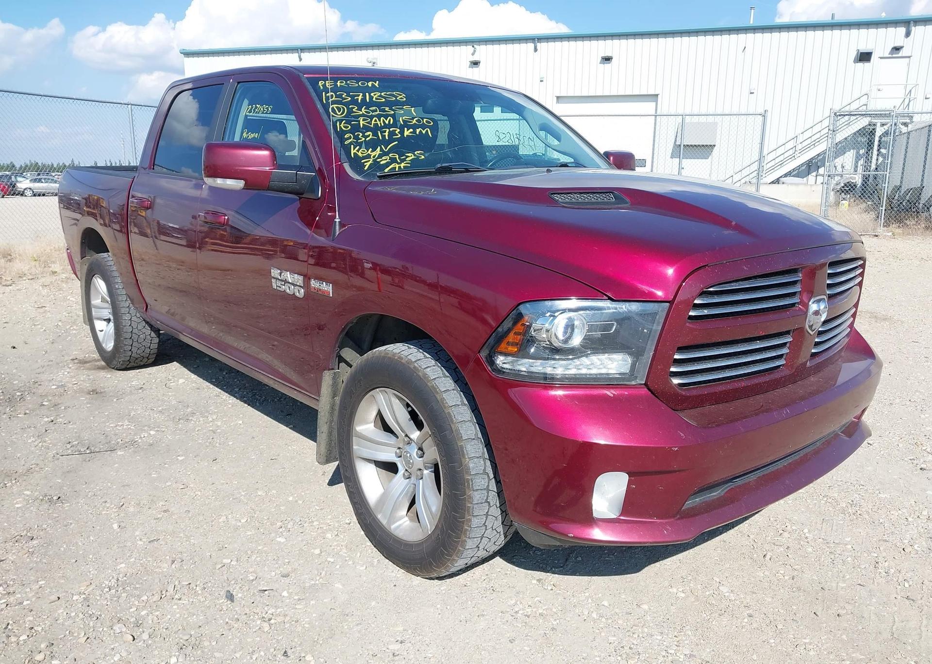 2016 RAM 1500 SPORT