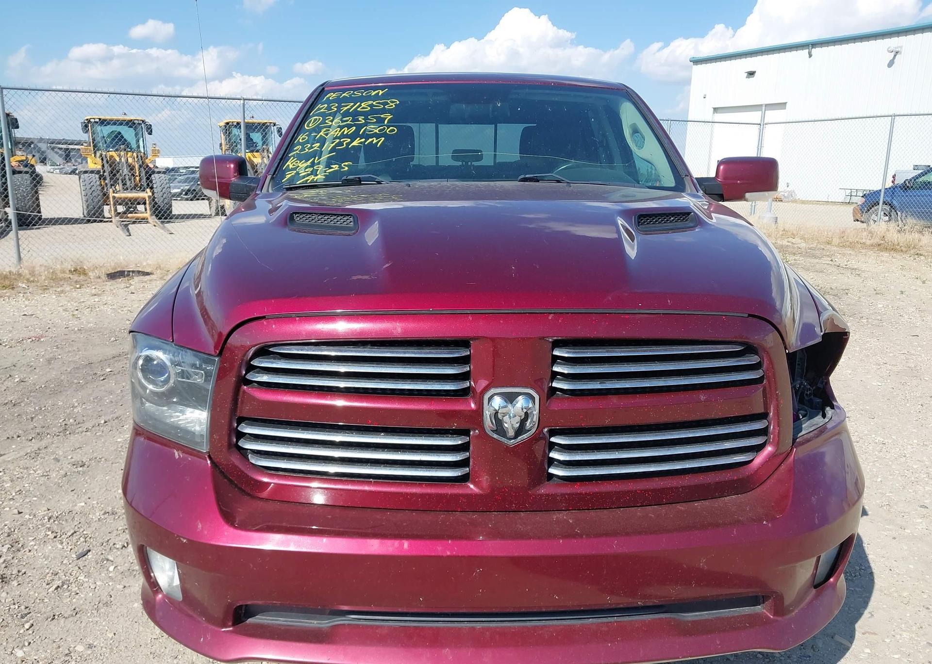 2016 RAM 1500 SPORT