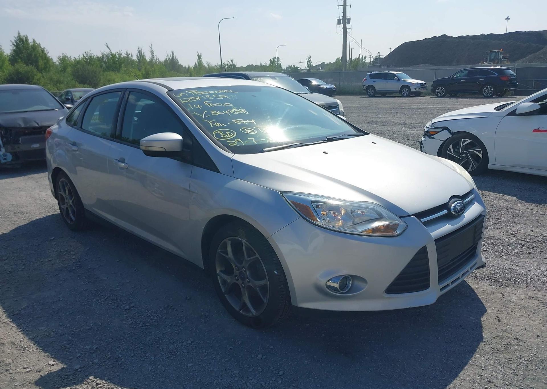 2014 FORD FOCUS SE