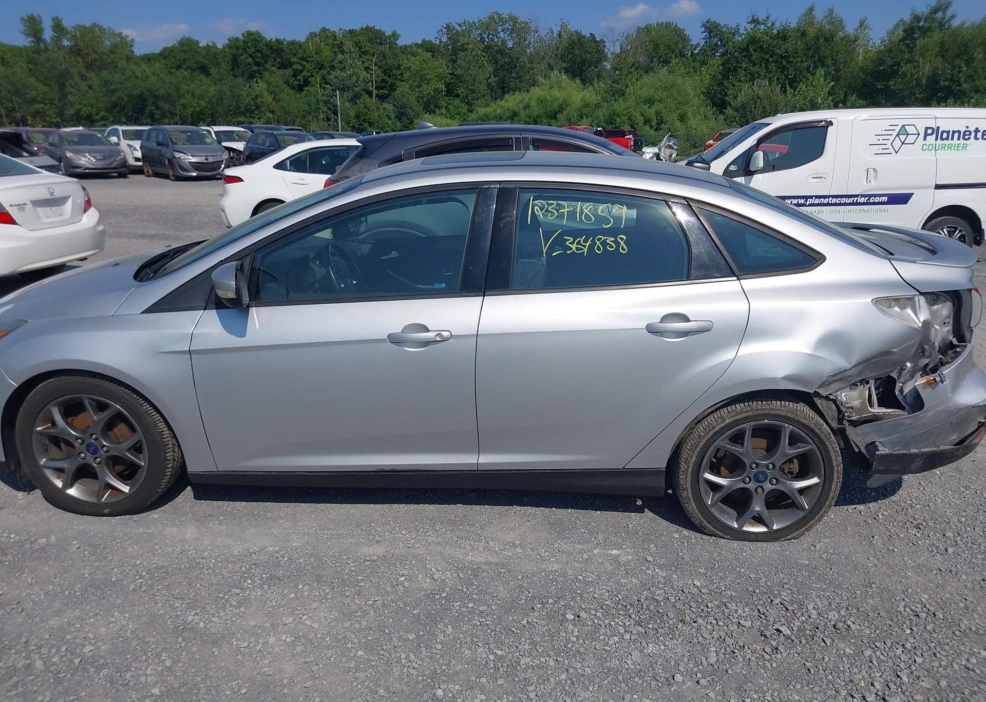 2014 FORD FOCUS SE