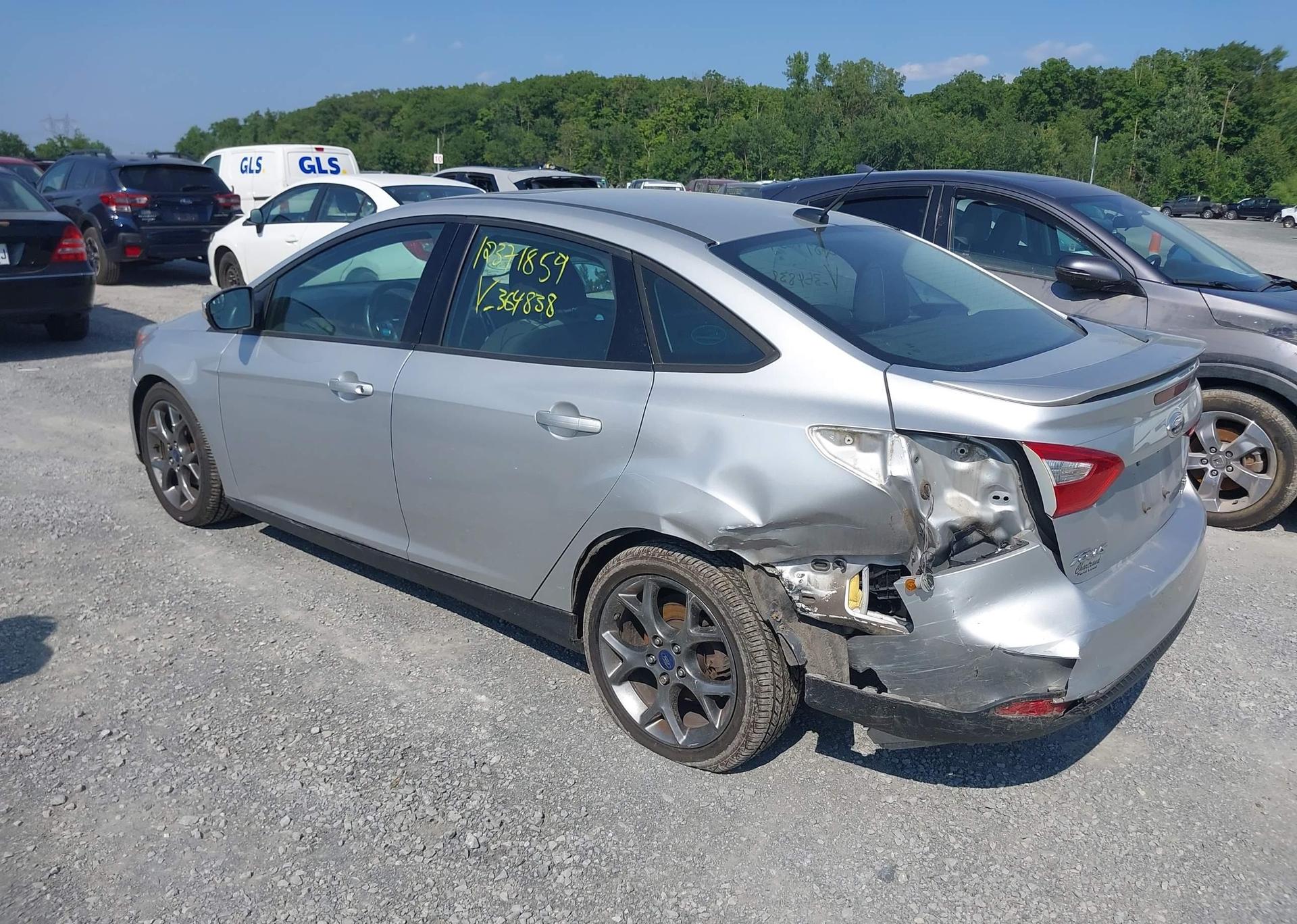 2014 FORD FOCUS SE