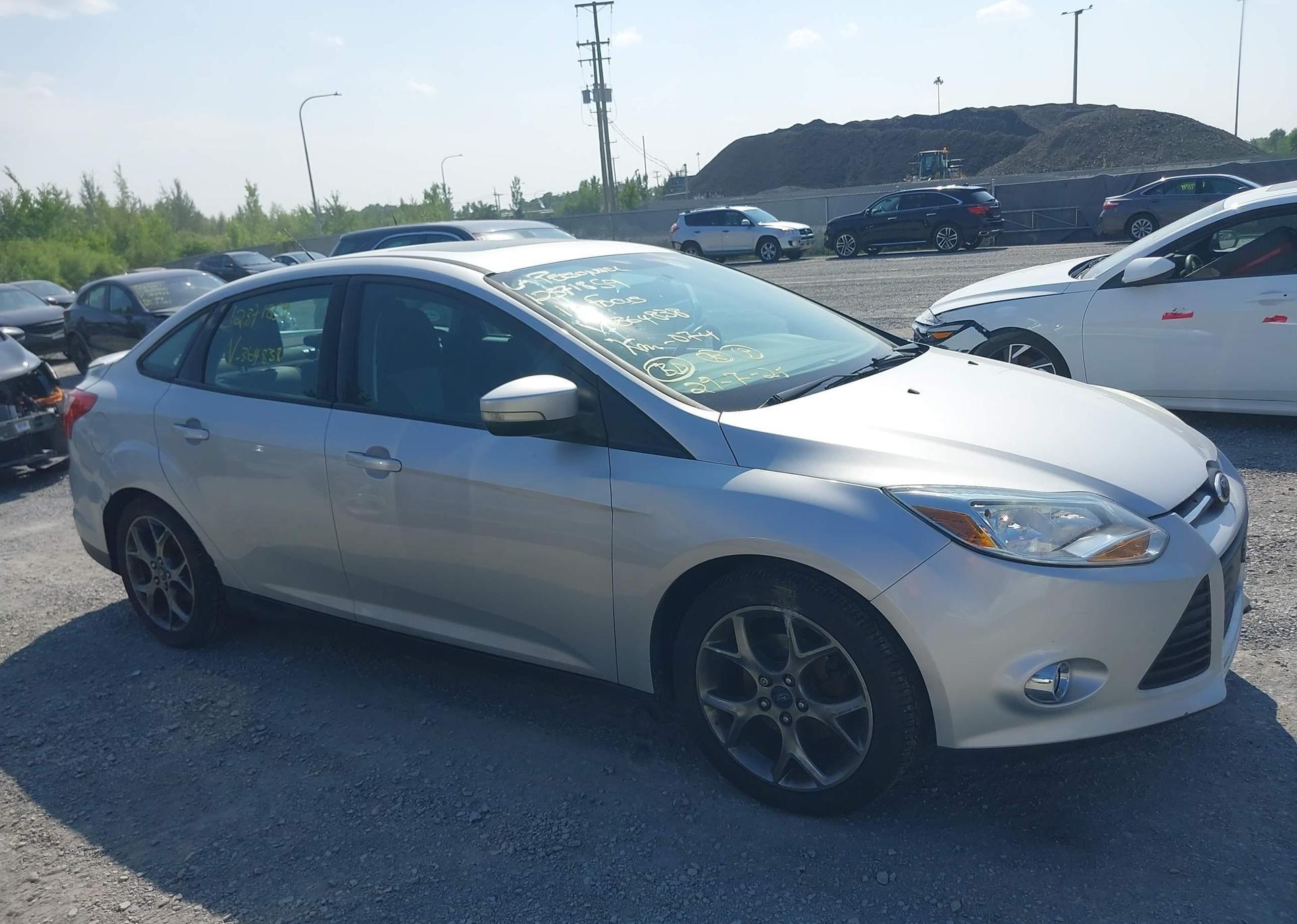 2014 FORD FOCUS SE