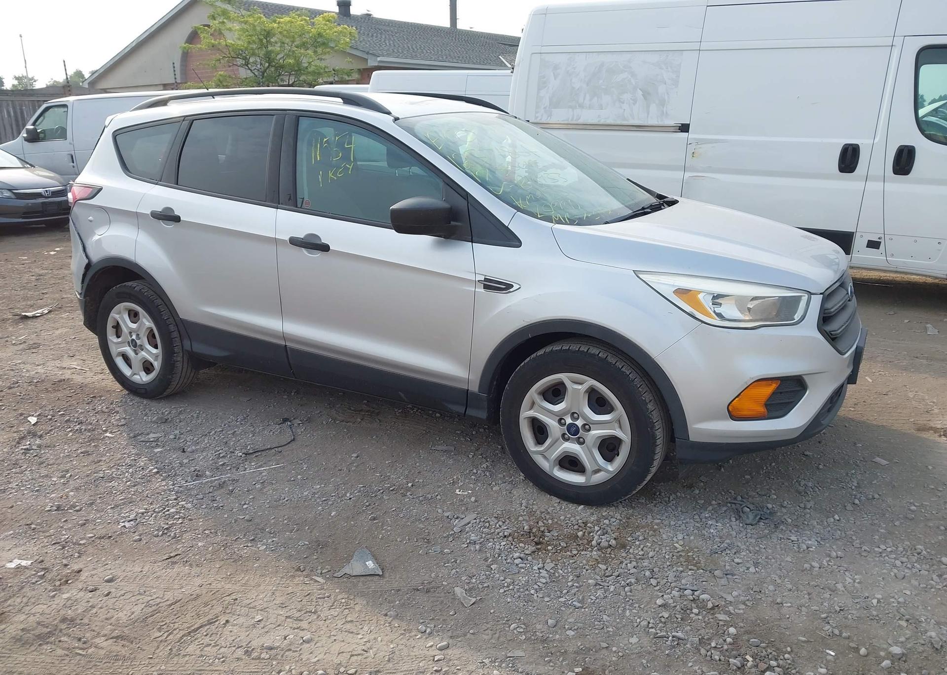 2017 FORD ESCAPE S