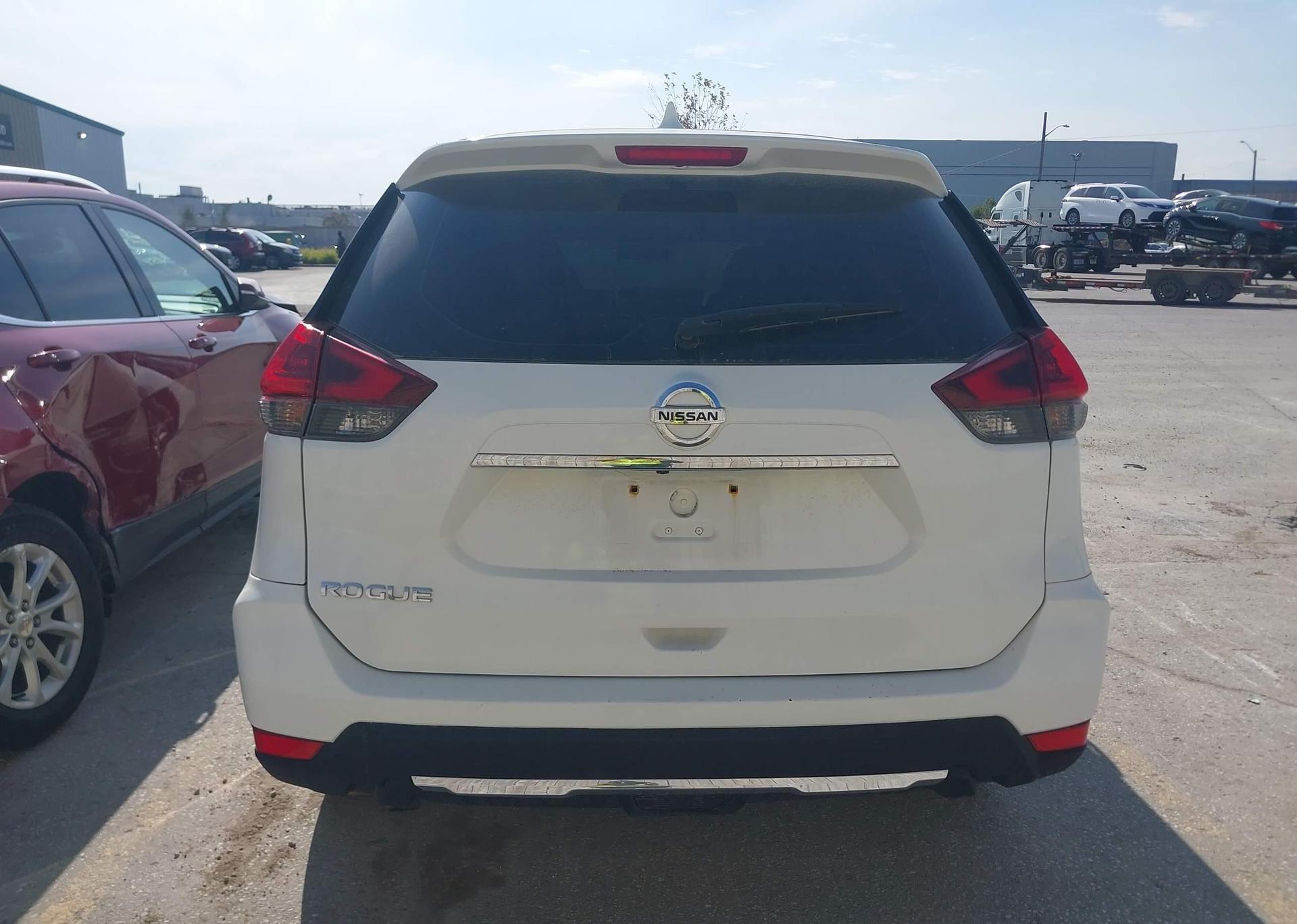 2018 NISSAN ROGUE S