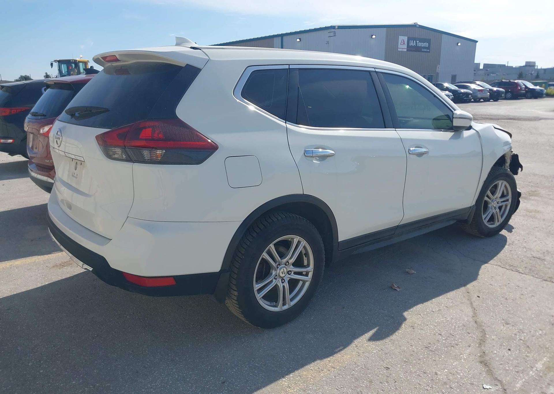 2018 NISSAN ROGUE S