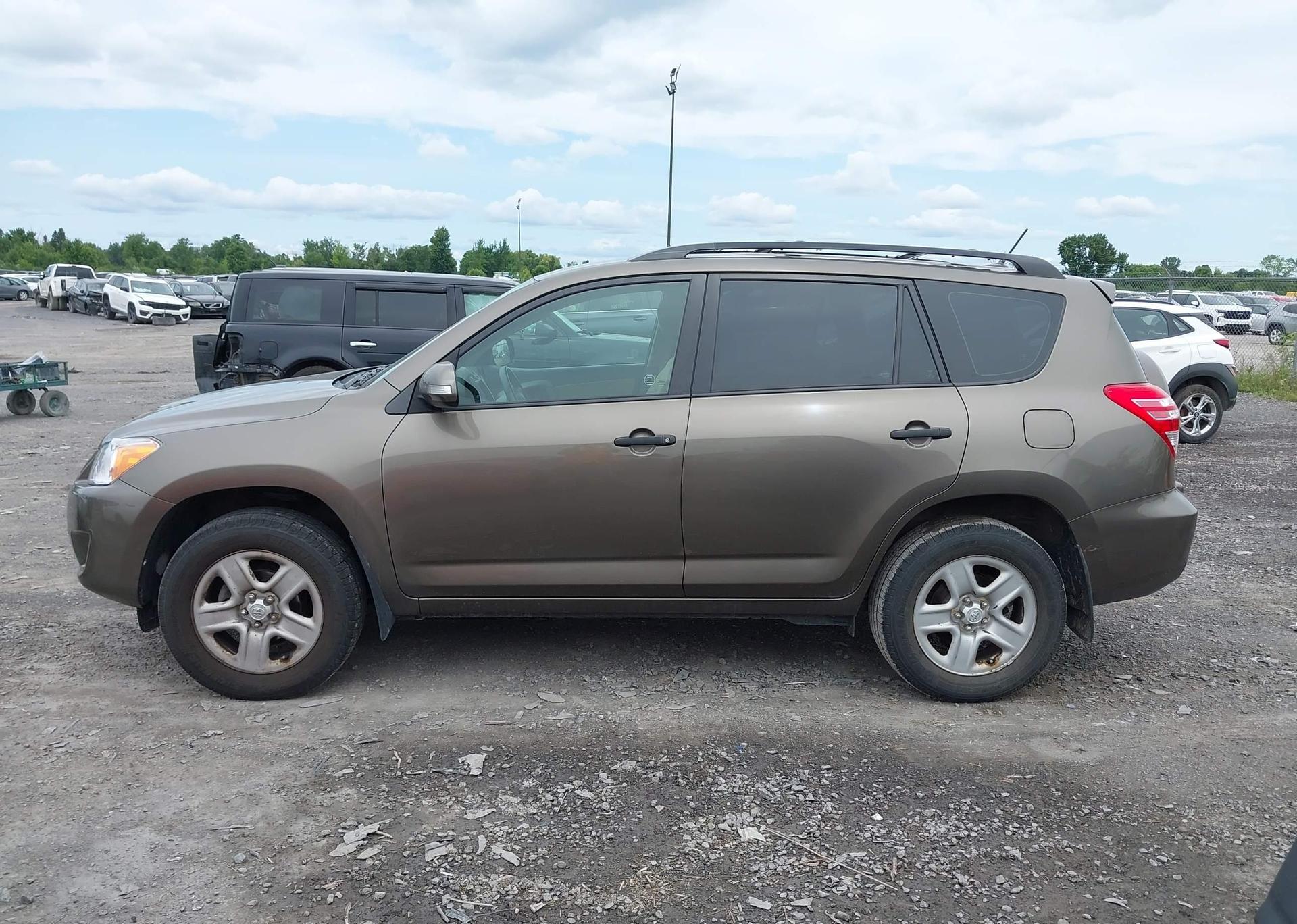 2009 TOYOTA RAV4