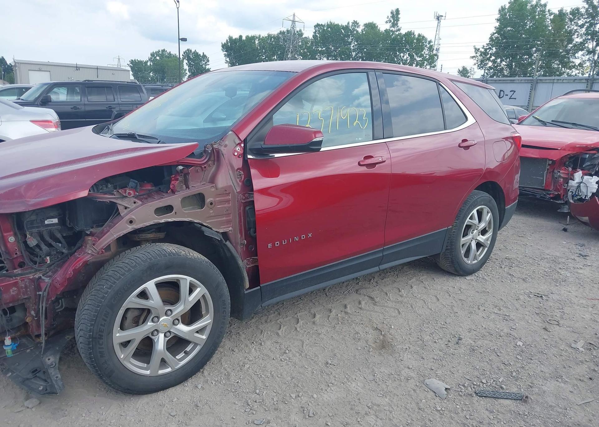 2018 CHEVROLET EQUINOX LT