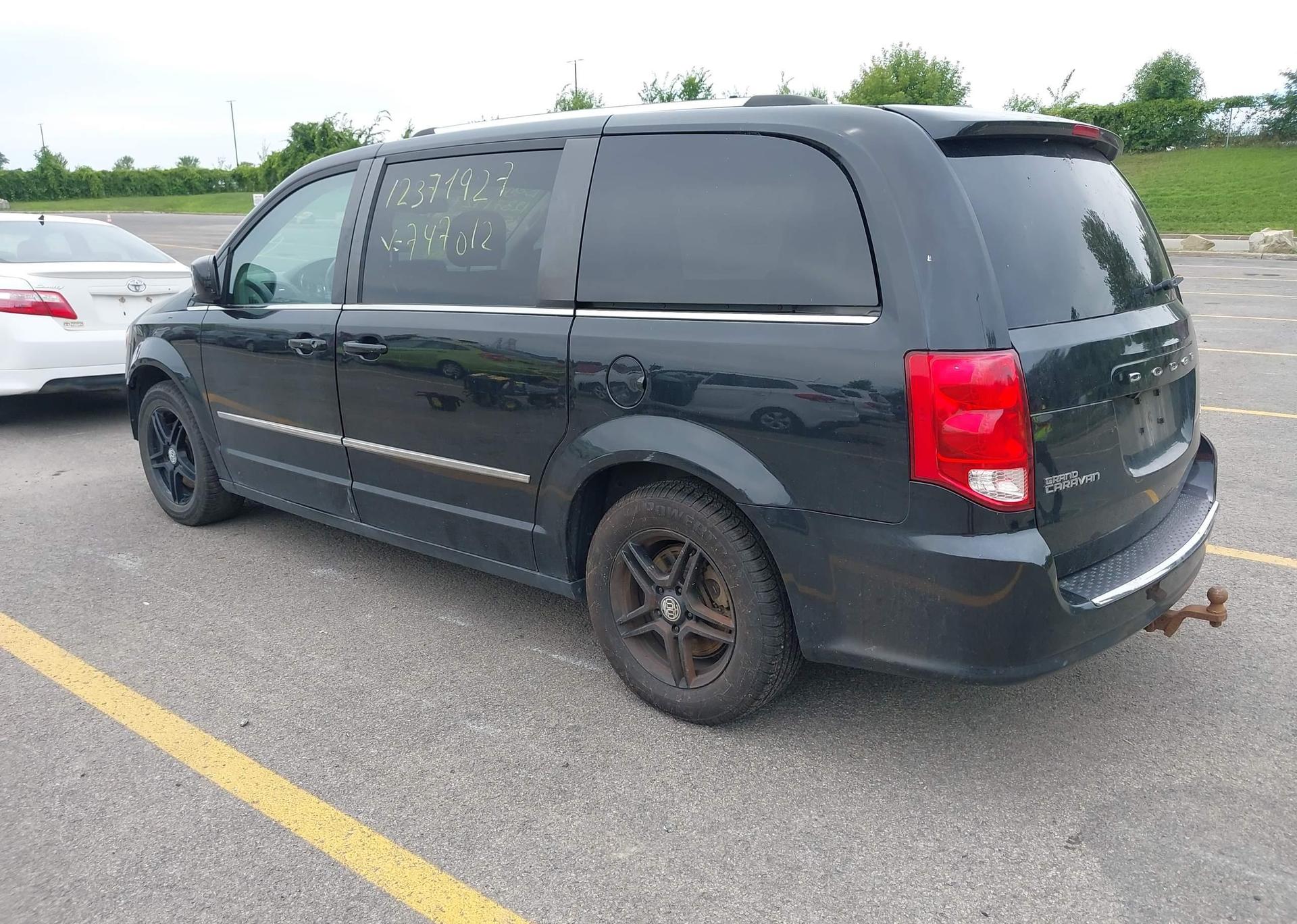 2015 DODGE GRAND CARAVAN CREW