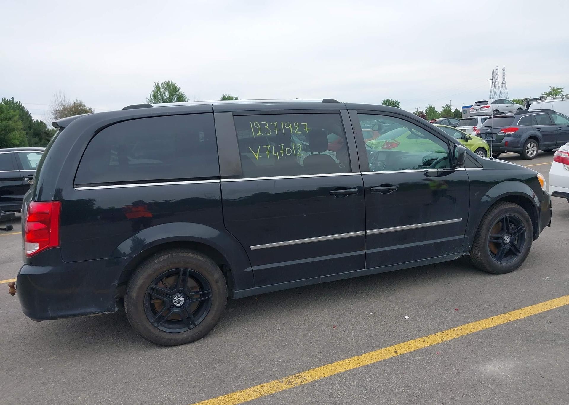 2015 DODGE GRAND CARAVAN CREW